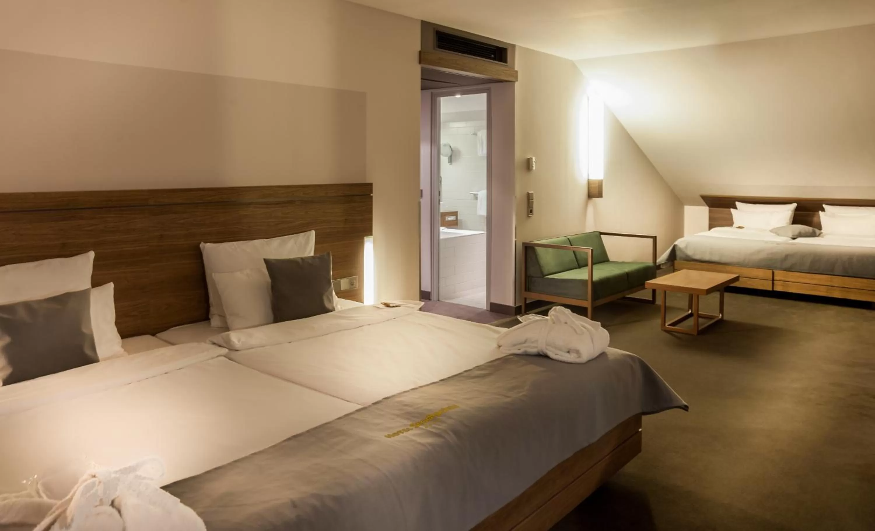 Bed in Hotel Stadtpalais