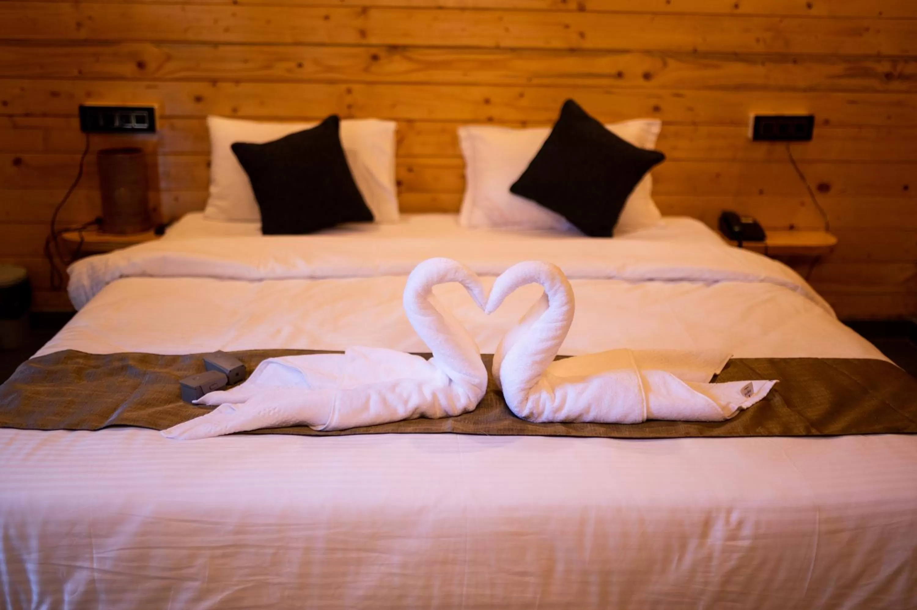 Bedroom, Bed in Tranquill Riverside Luxury Cottages With Bathtub, Candolim