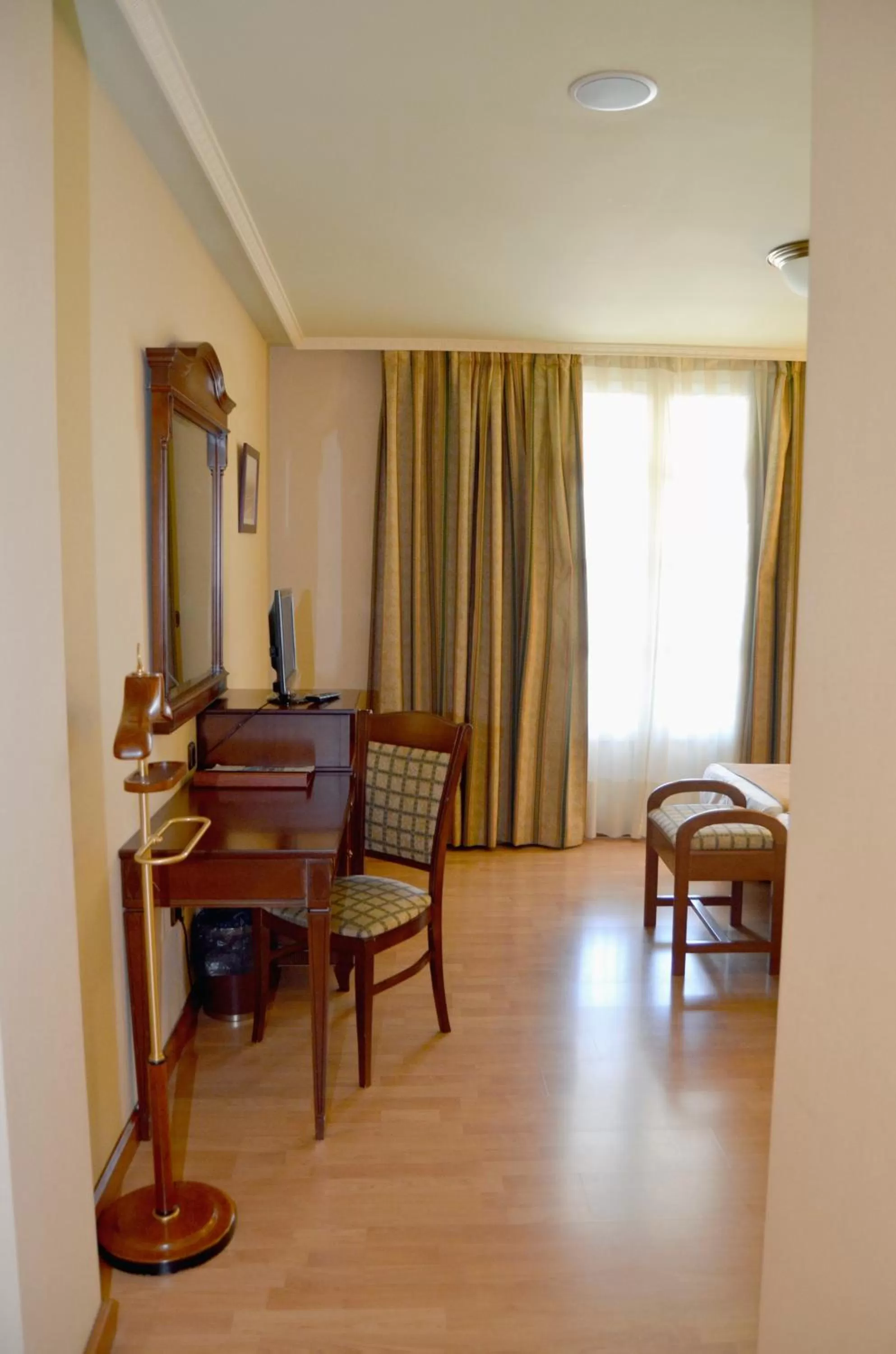 Photo of the whole room in Hotel Lasa Sport