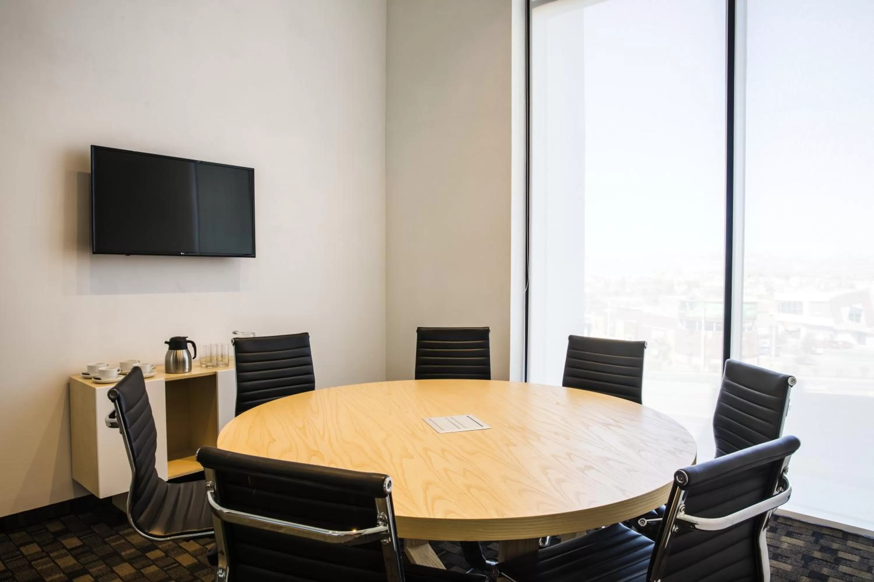 Photo of the whole room in Fiesta Inn Chihuahua Fashion Mall