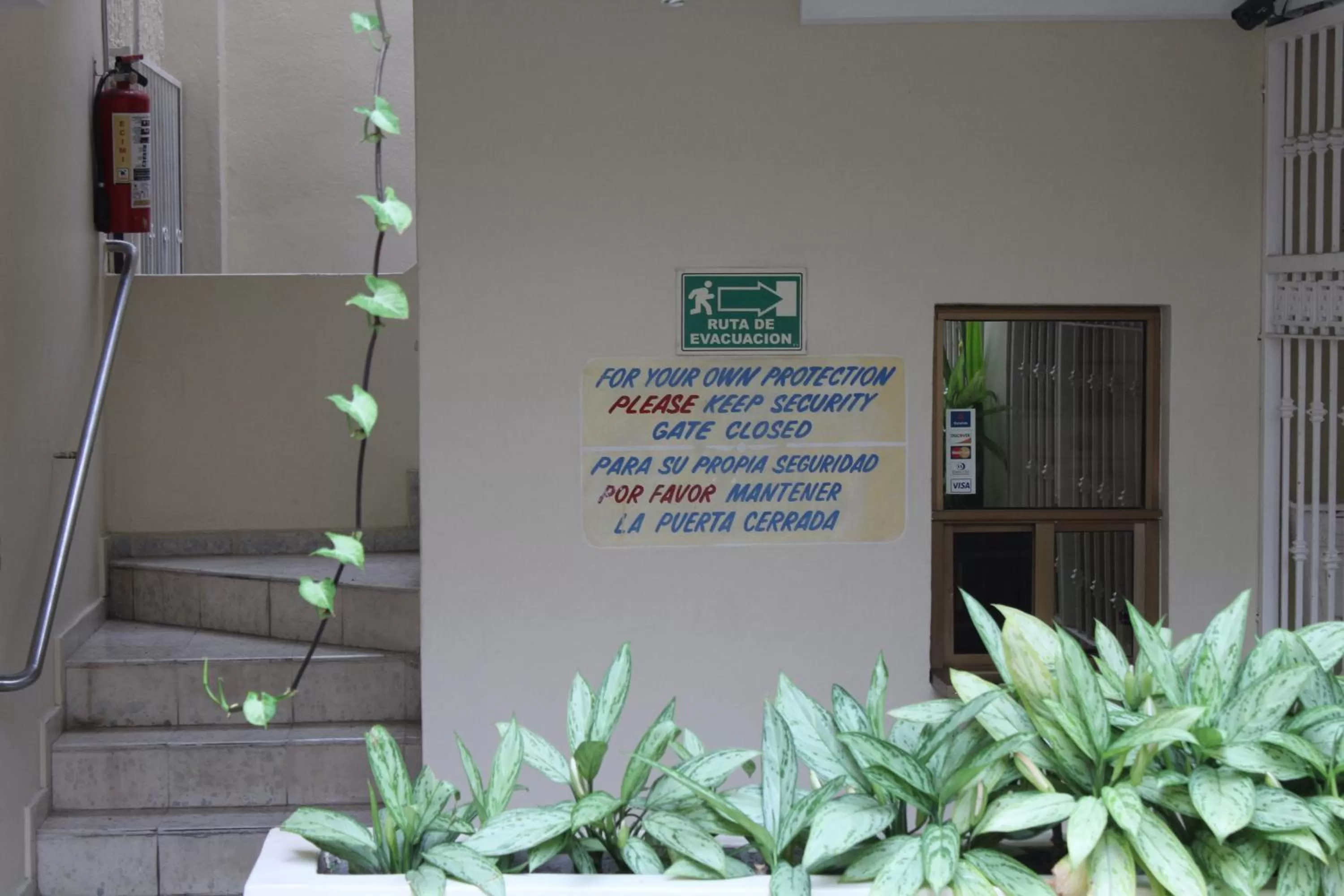 Lobby or reception in Suites San Luis