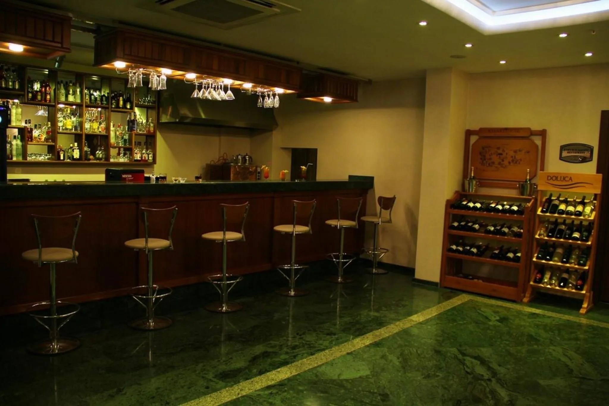 Alcoholic drinks in Adanava Hotel