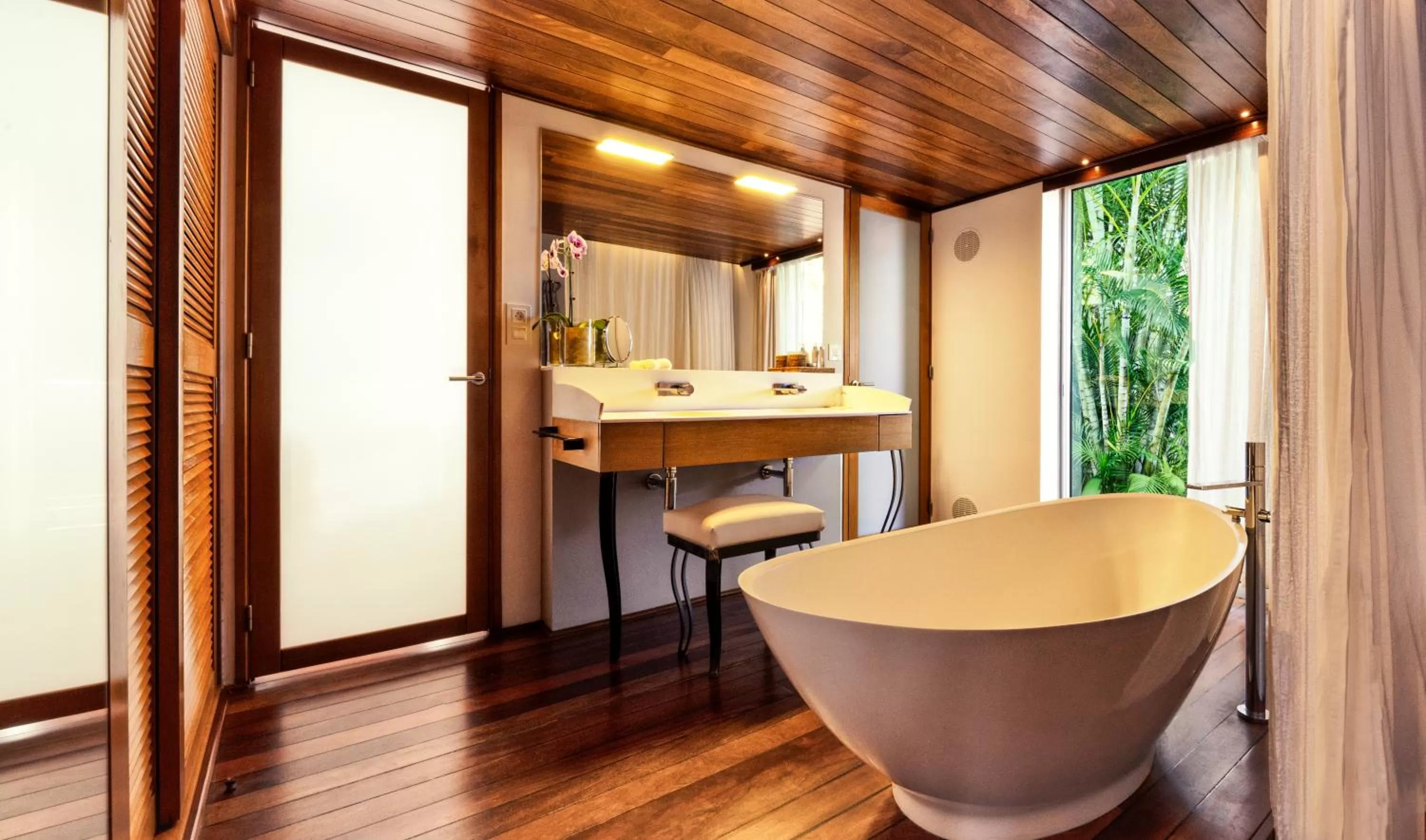 Blue Margouillat Seaview Hotel-RELAIS & CHATEAUX