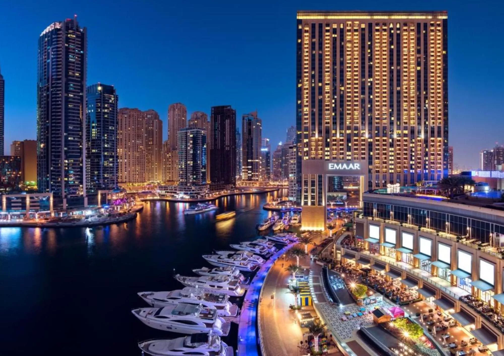 Property building in Emaar Residences Dubai Marina by Qstay - formerly Address Dubai Marina