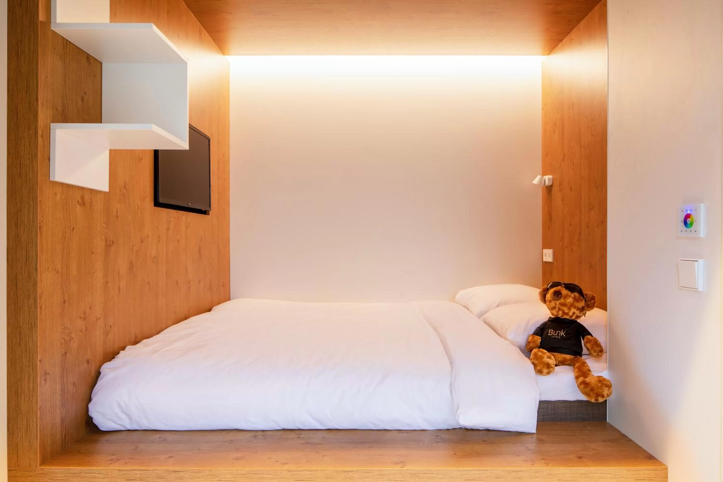 Bed in Bunk Hotel Amsterdam