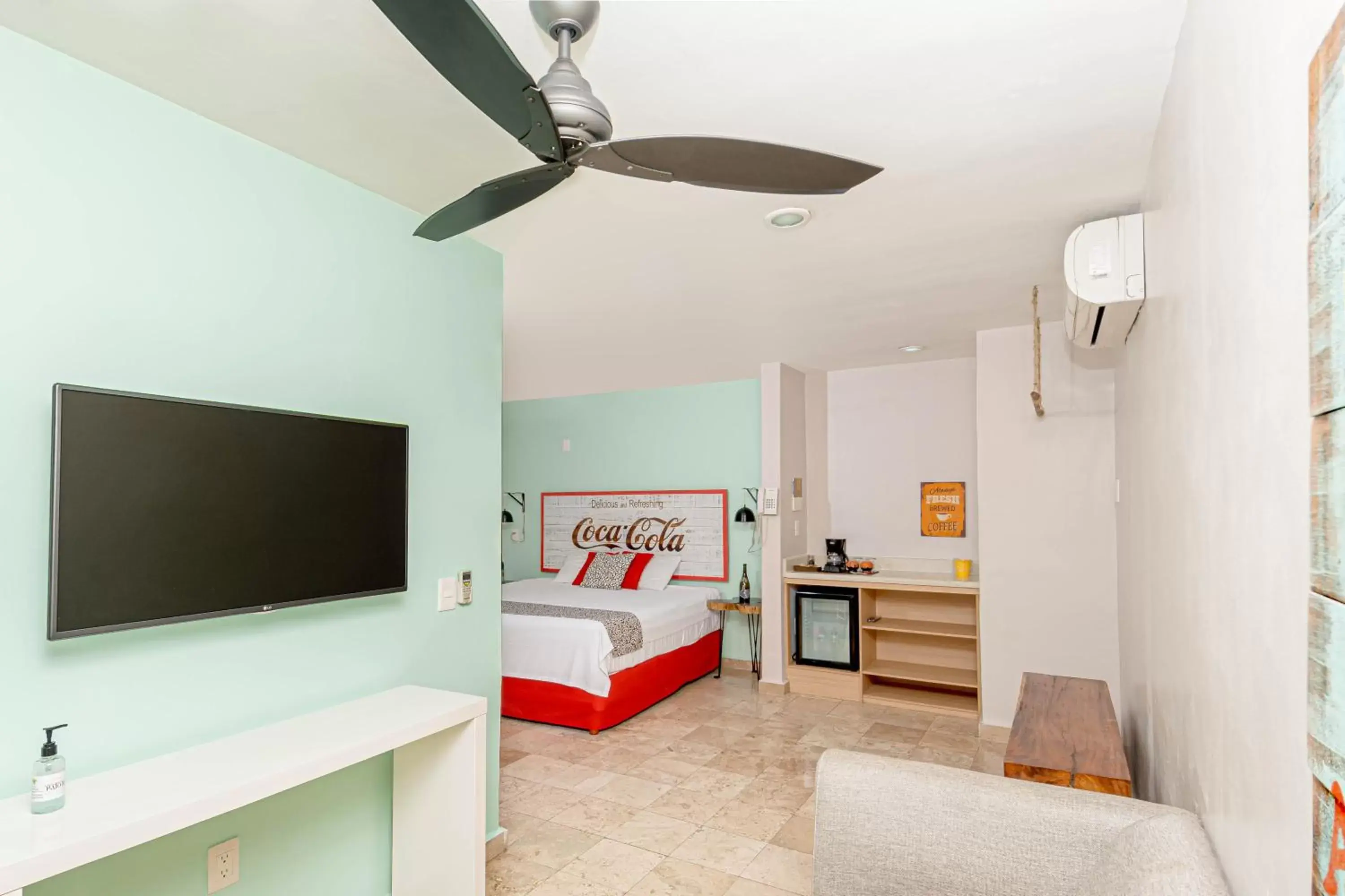 Photo of the whole room in Hotel Boutique Rato 10 Photo of the whole room in Hotel Boutique Rato 10