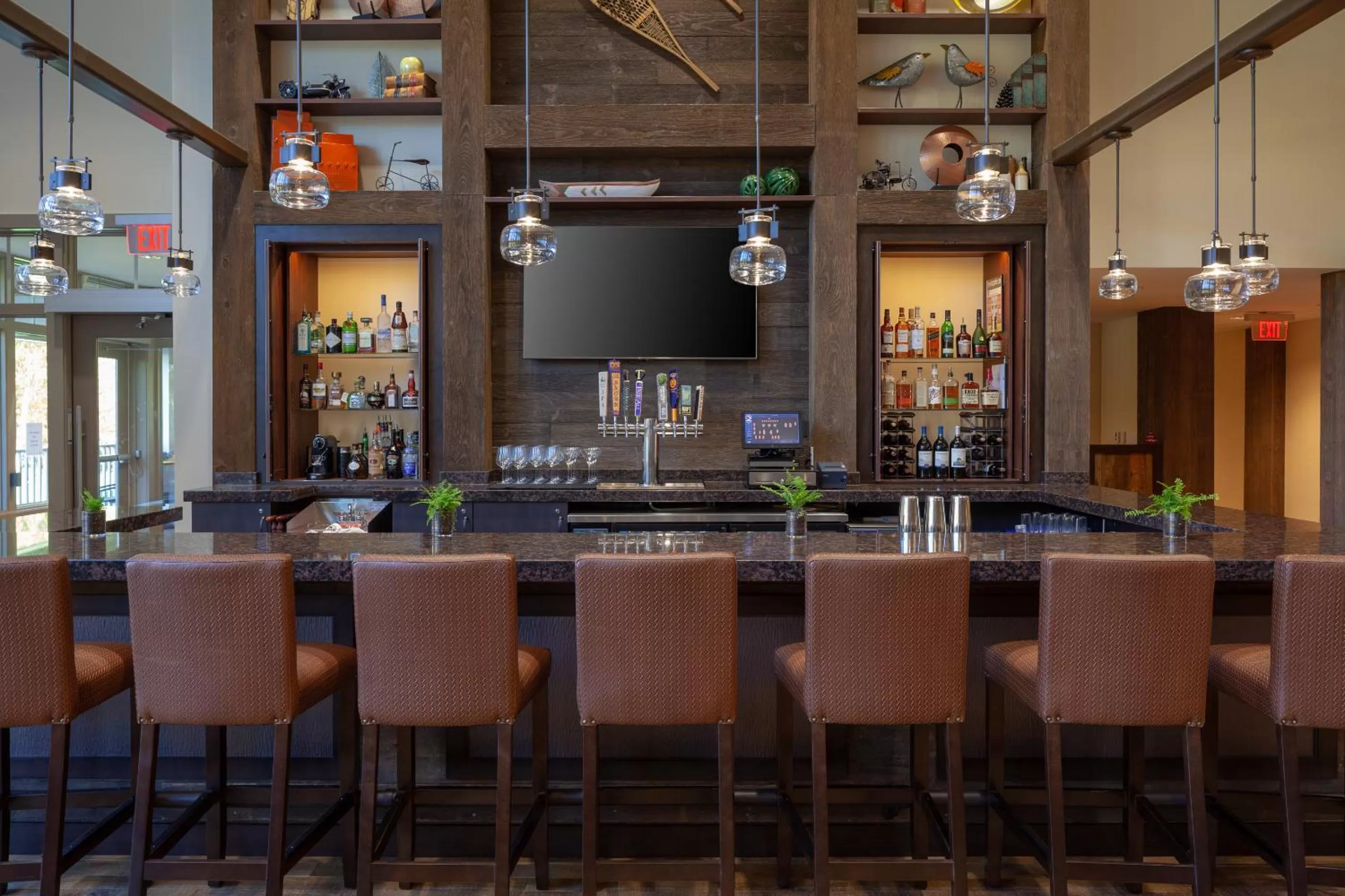 Lounge or bar in The Glen House