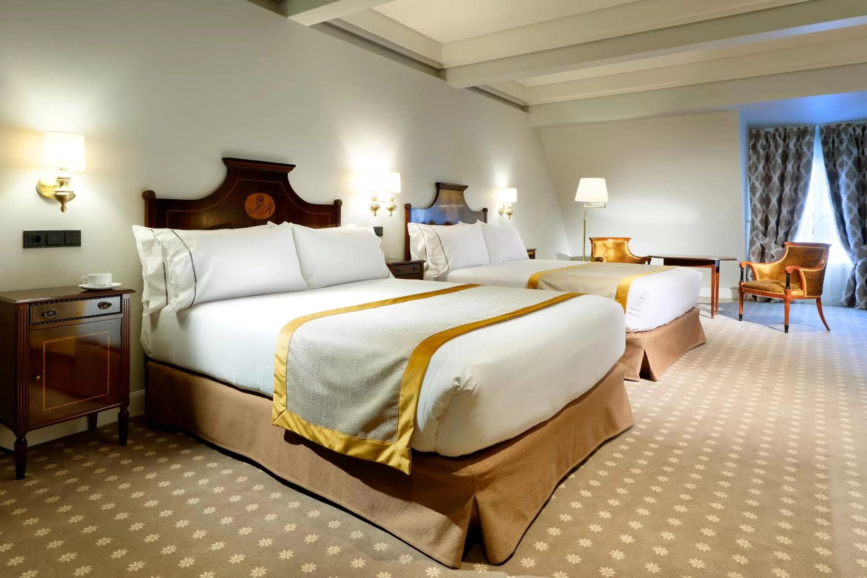 Photo of the whole room, Bed in Eurostars Hotel Real