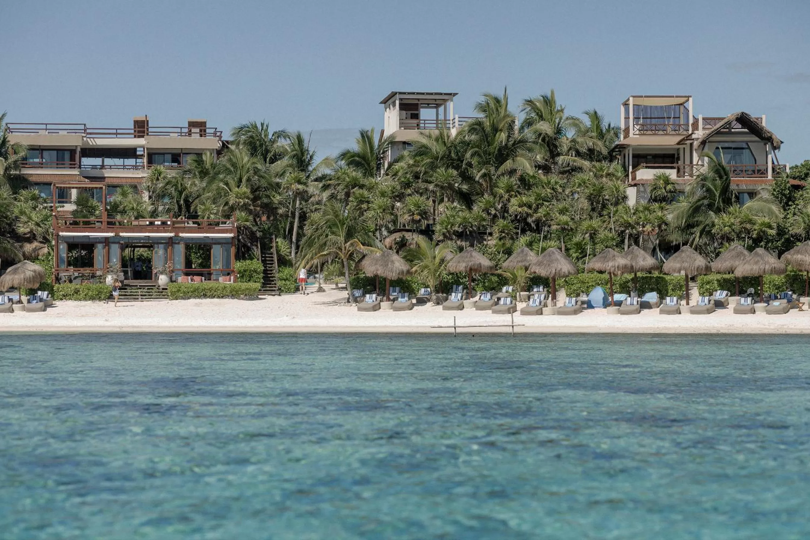 Property building in Jashita Hotel