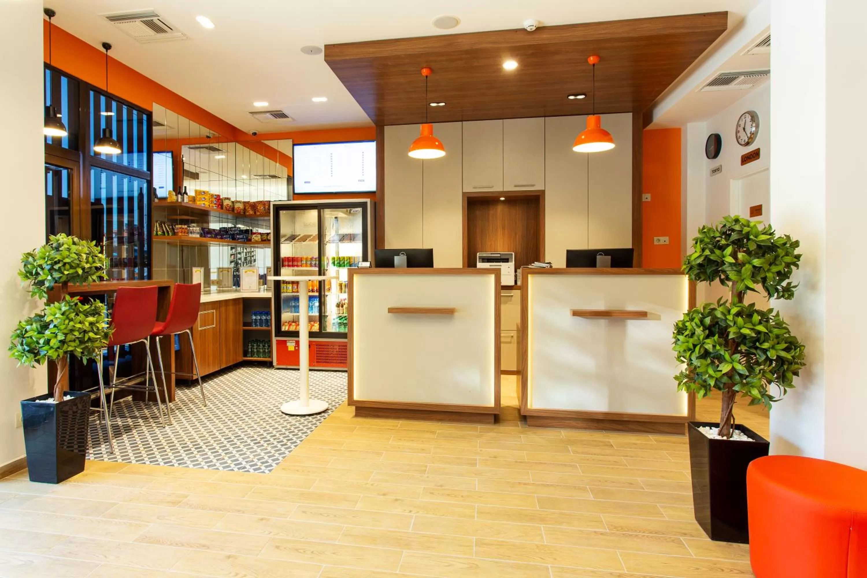 Lobby or reception in Best Western Terminus Hotel