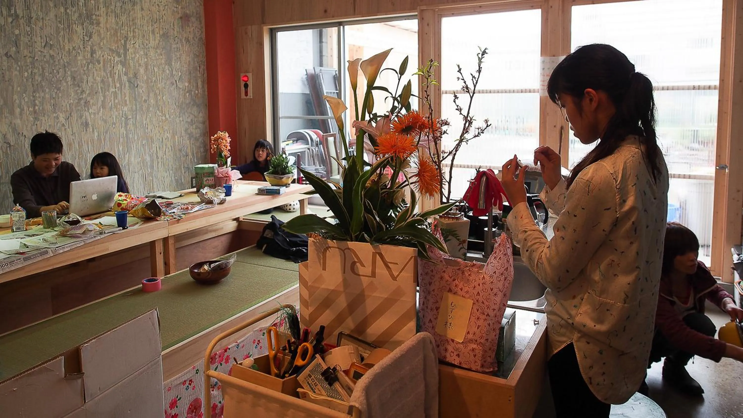 Restaurant/places to eat in Kamagasaki University of the Arts Cafe Garden Guest House aka Cocoroom