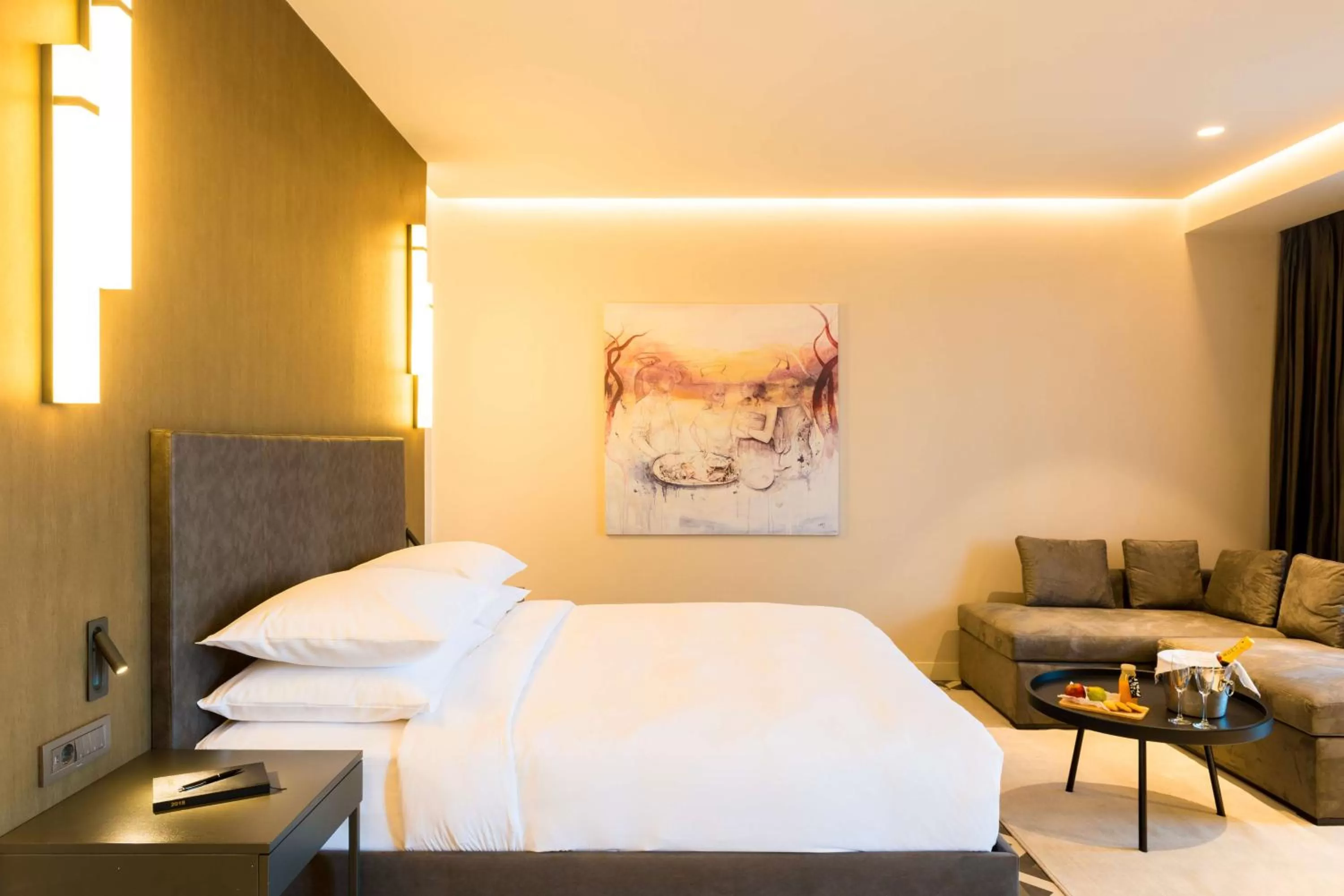 Photo of the whole room in Radisson Hotel Dakar Diamniadio