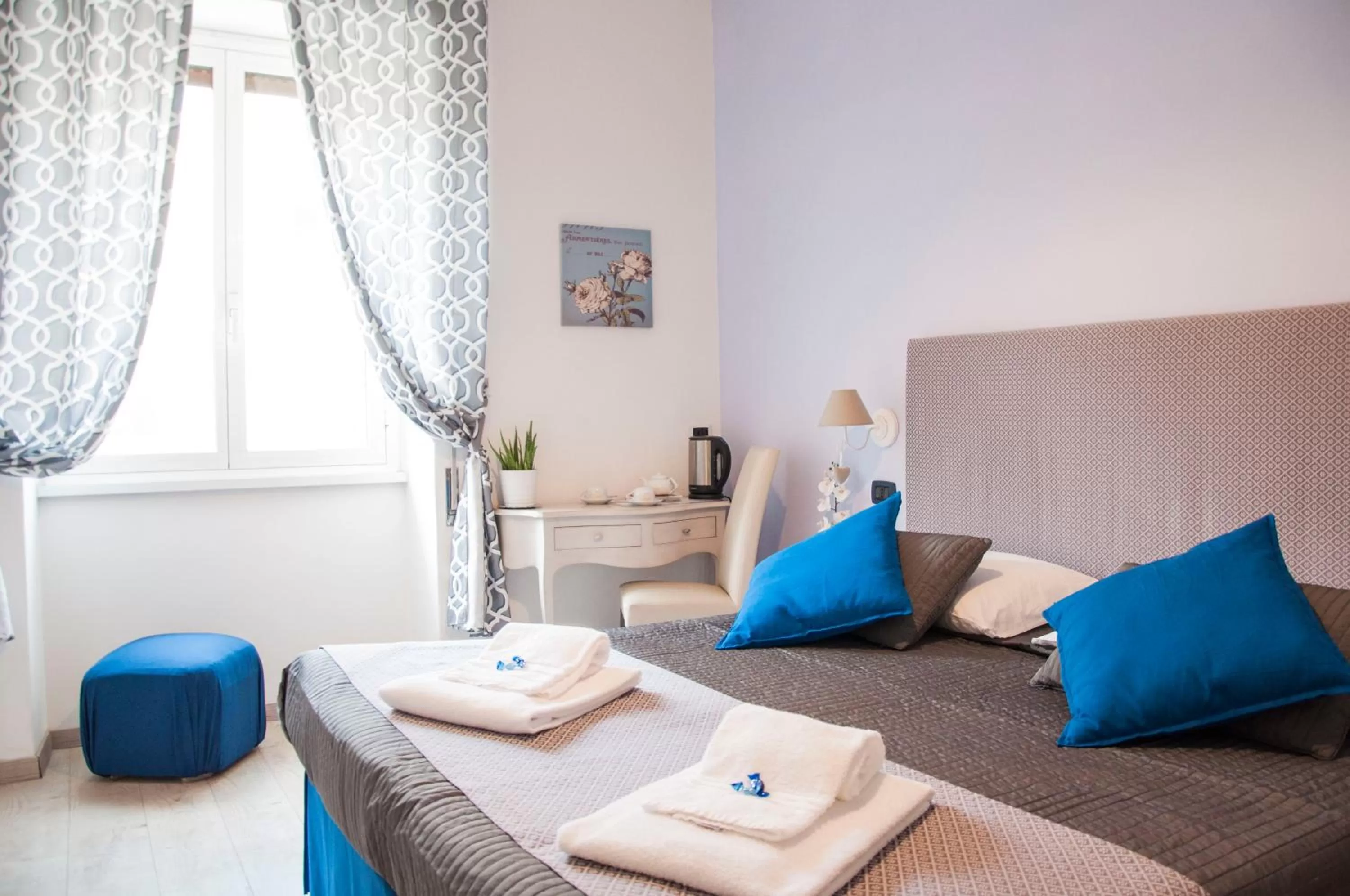 Bed in B&B Exa Rooms - Just Rome