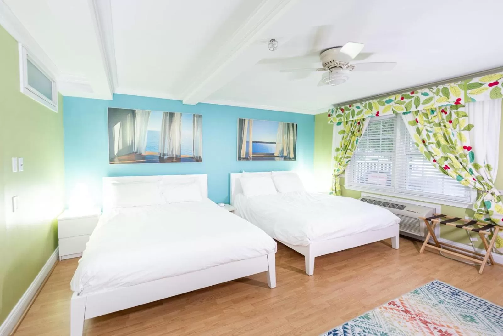 Bed in Canalside Inn