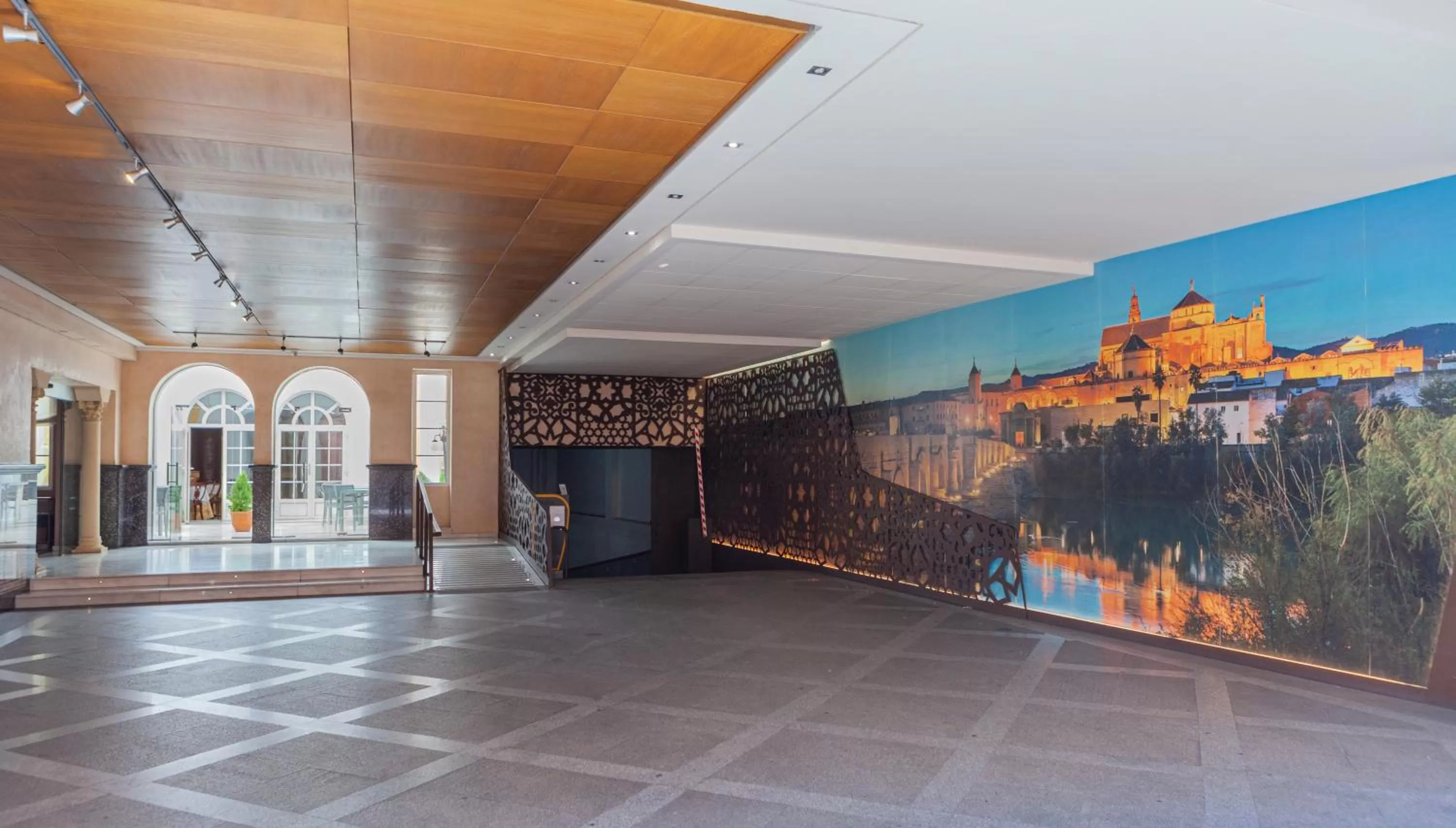 Lobby or reception in Hotel Macià Alfaros