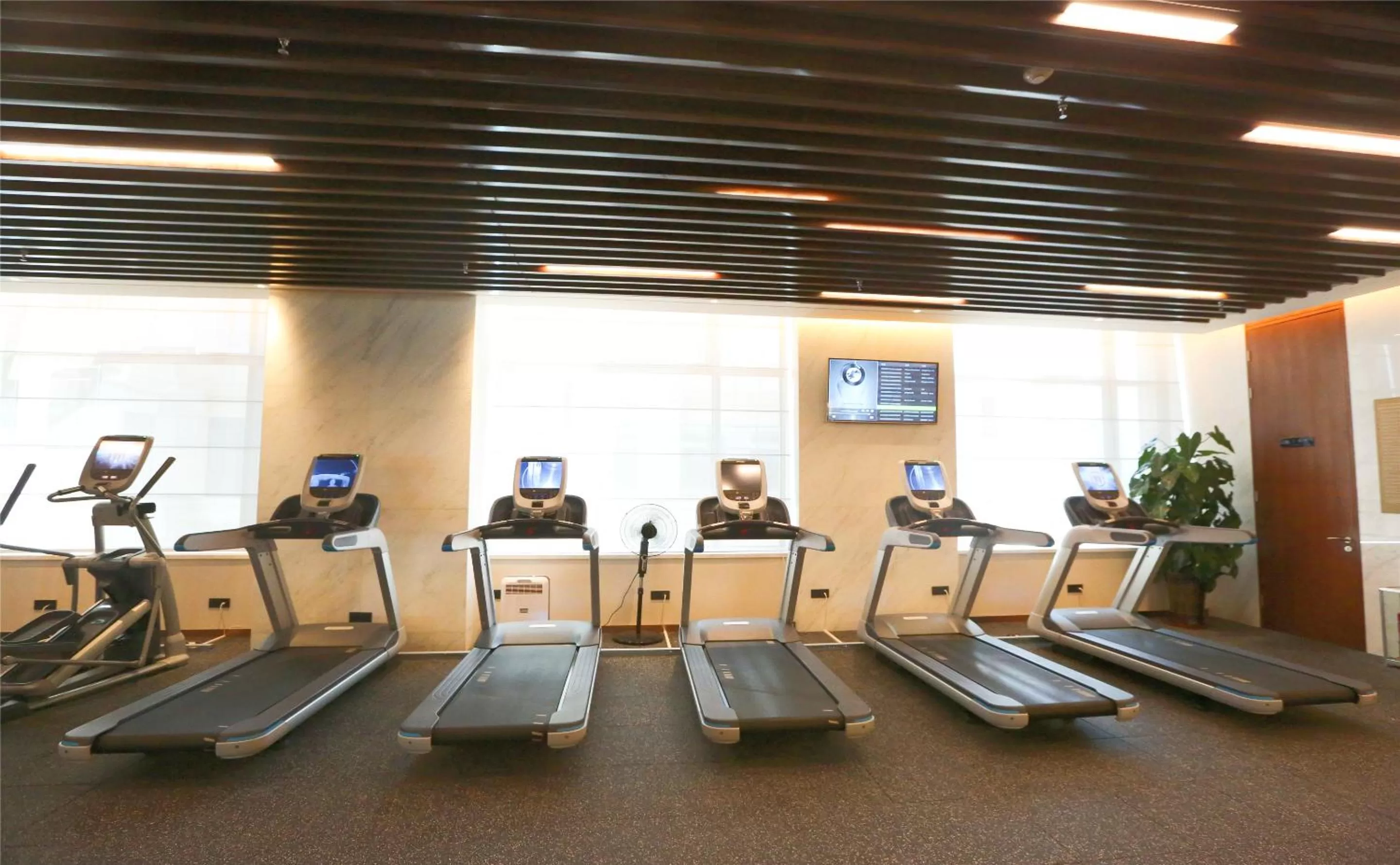 Fitness centre/facilities in Hilton Urumqi