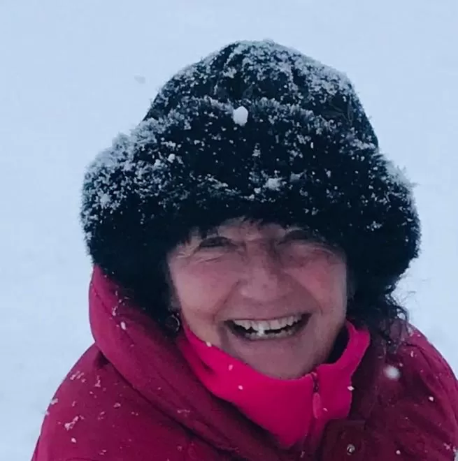 Winter, Children in Bed and Breakfast Bavaria München