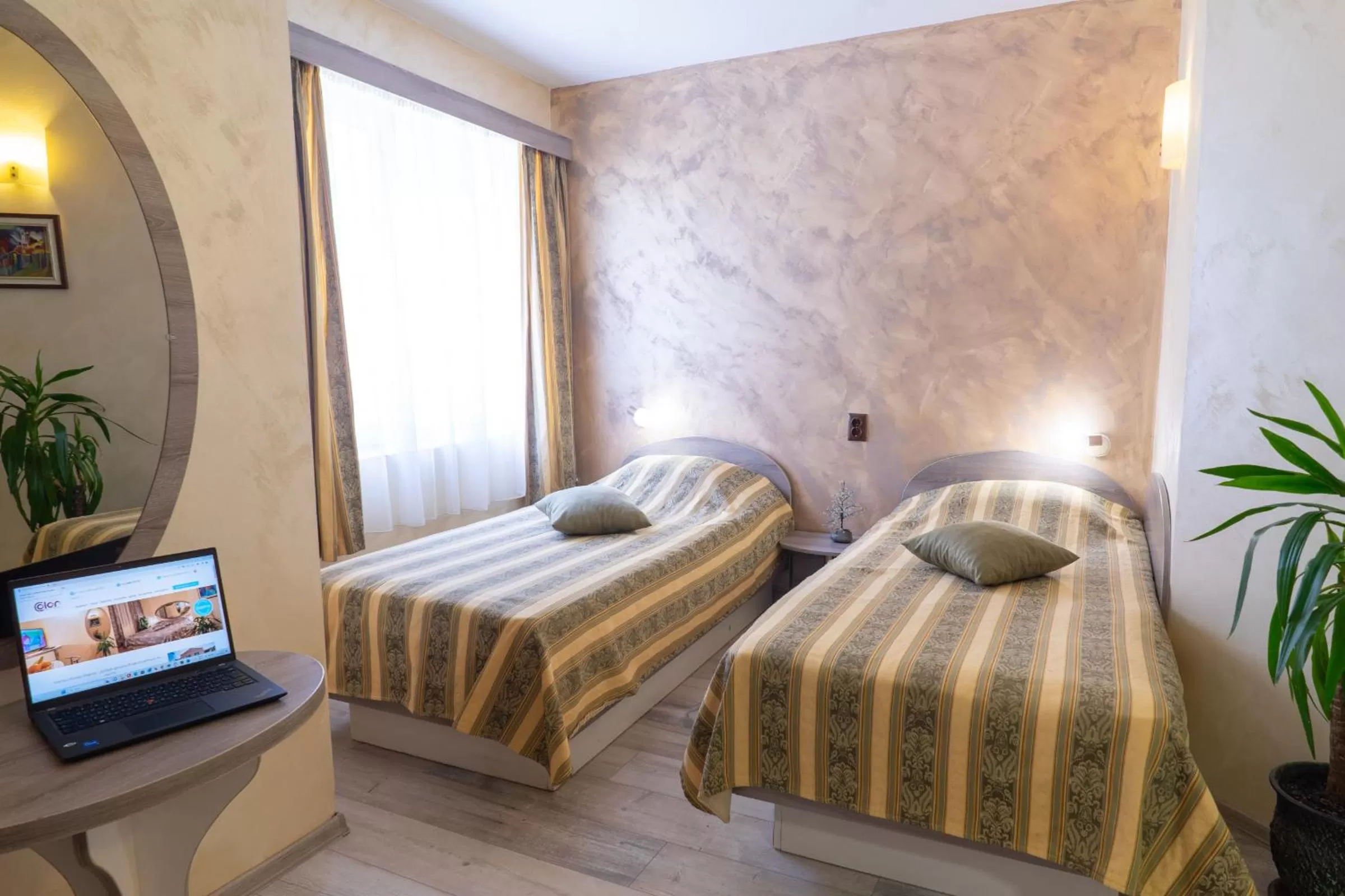 Photo of the whole room, Bed in Hotel Color