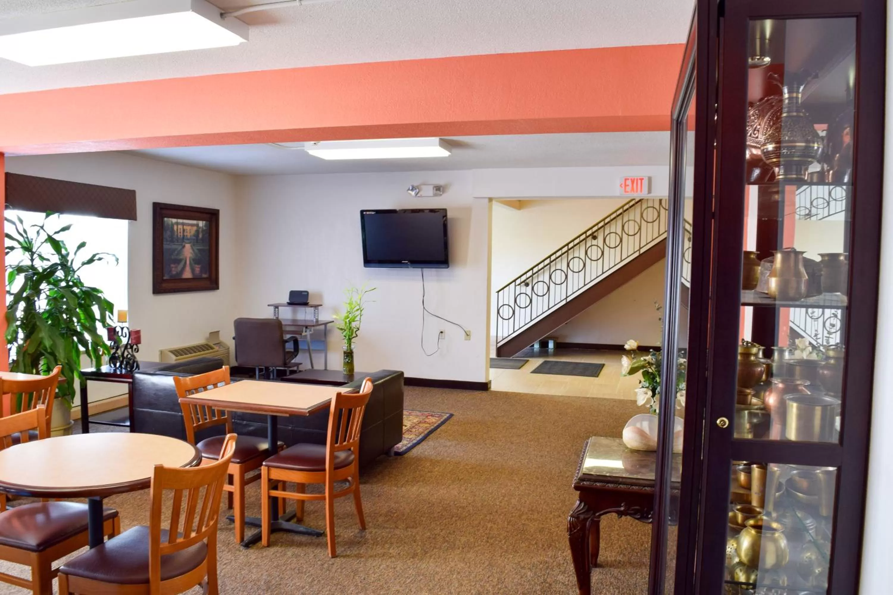 Lobby or reception in Motel 6-Springfield, OH
