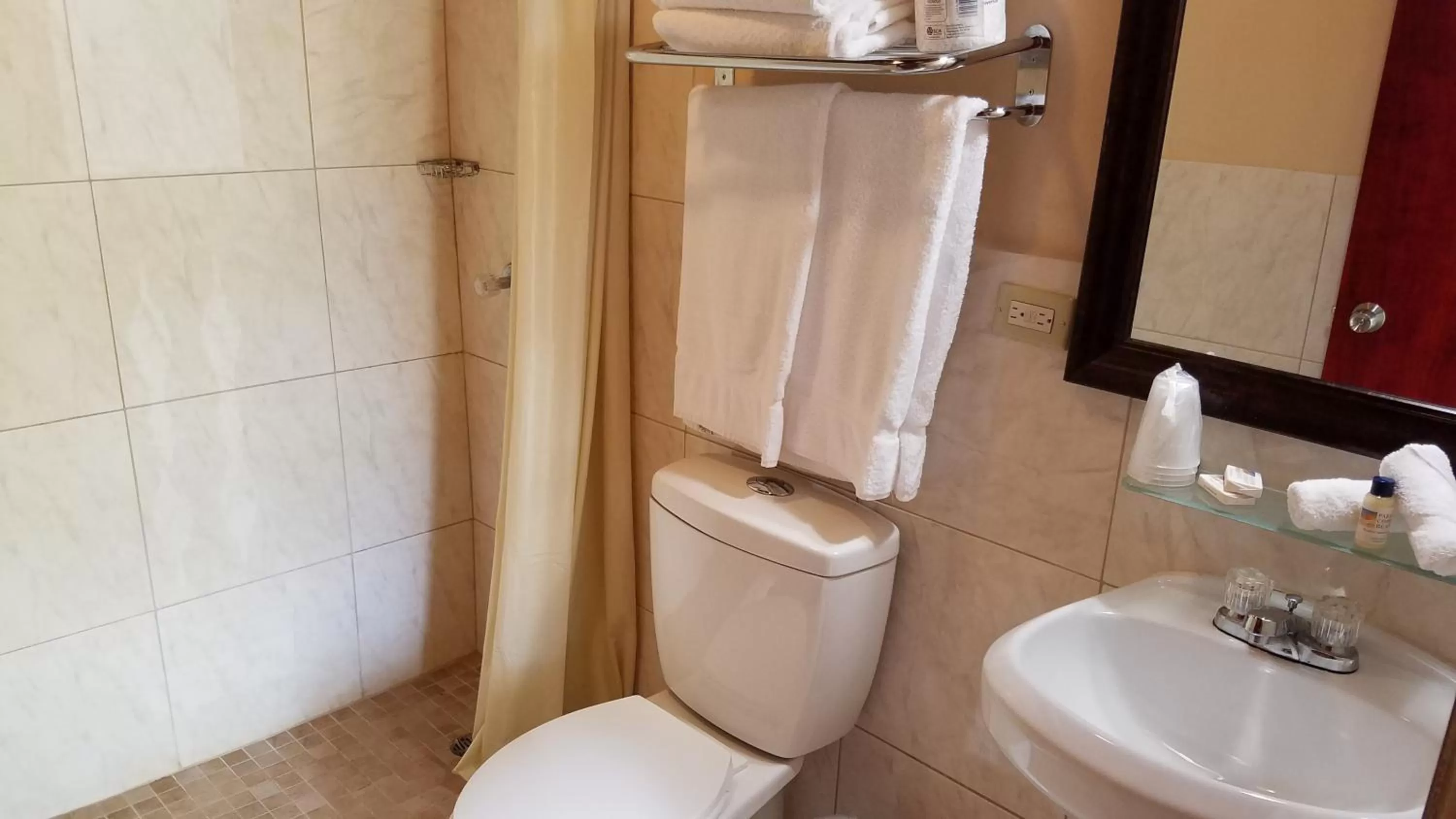 Bathroom in Combate Beach Resort