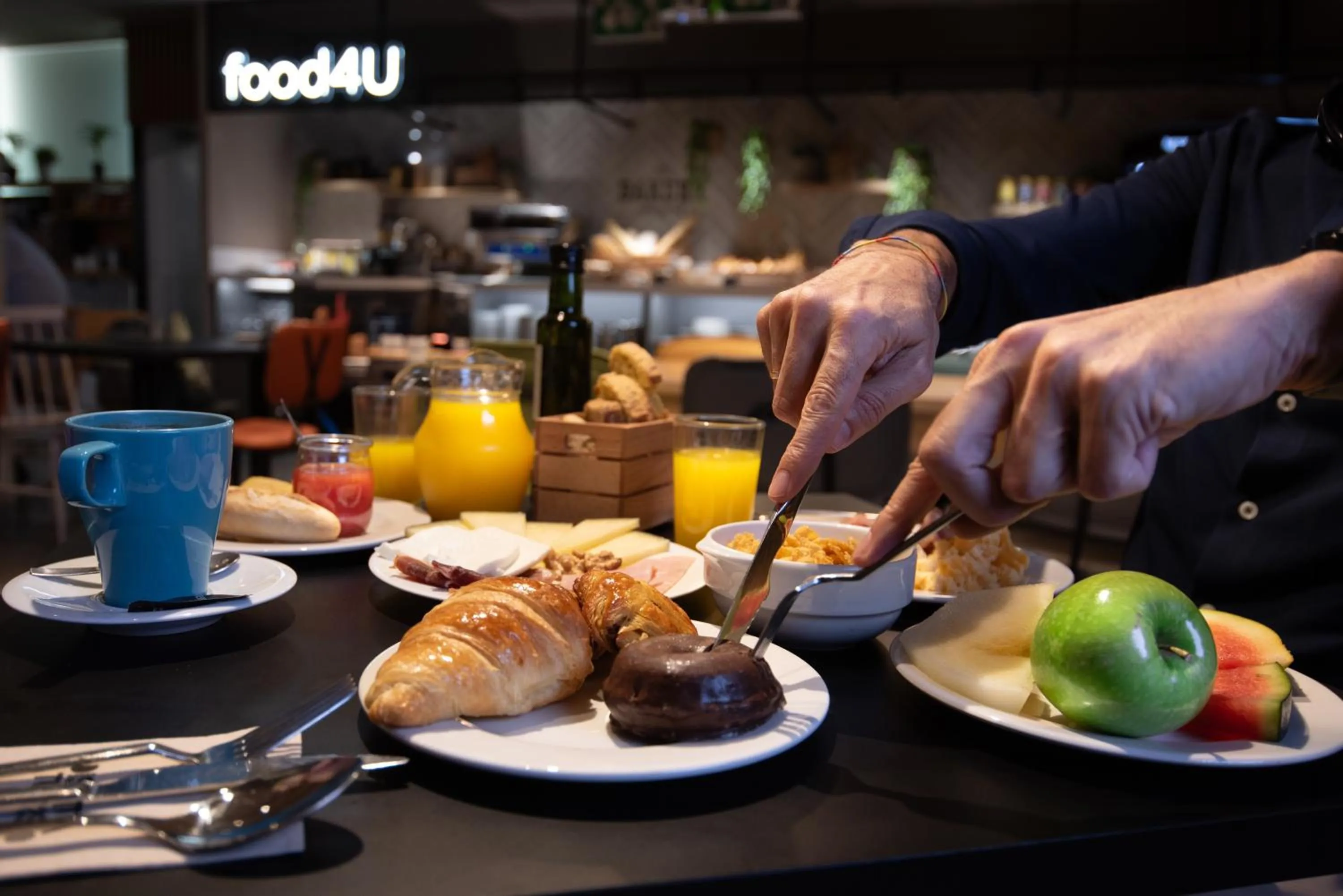 Breakfast in Hotel Bed4U Pamplona