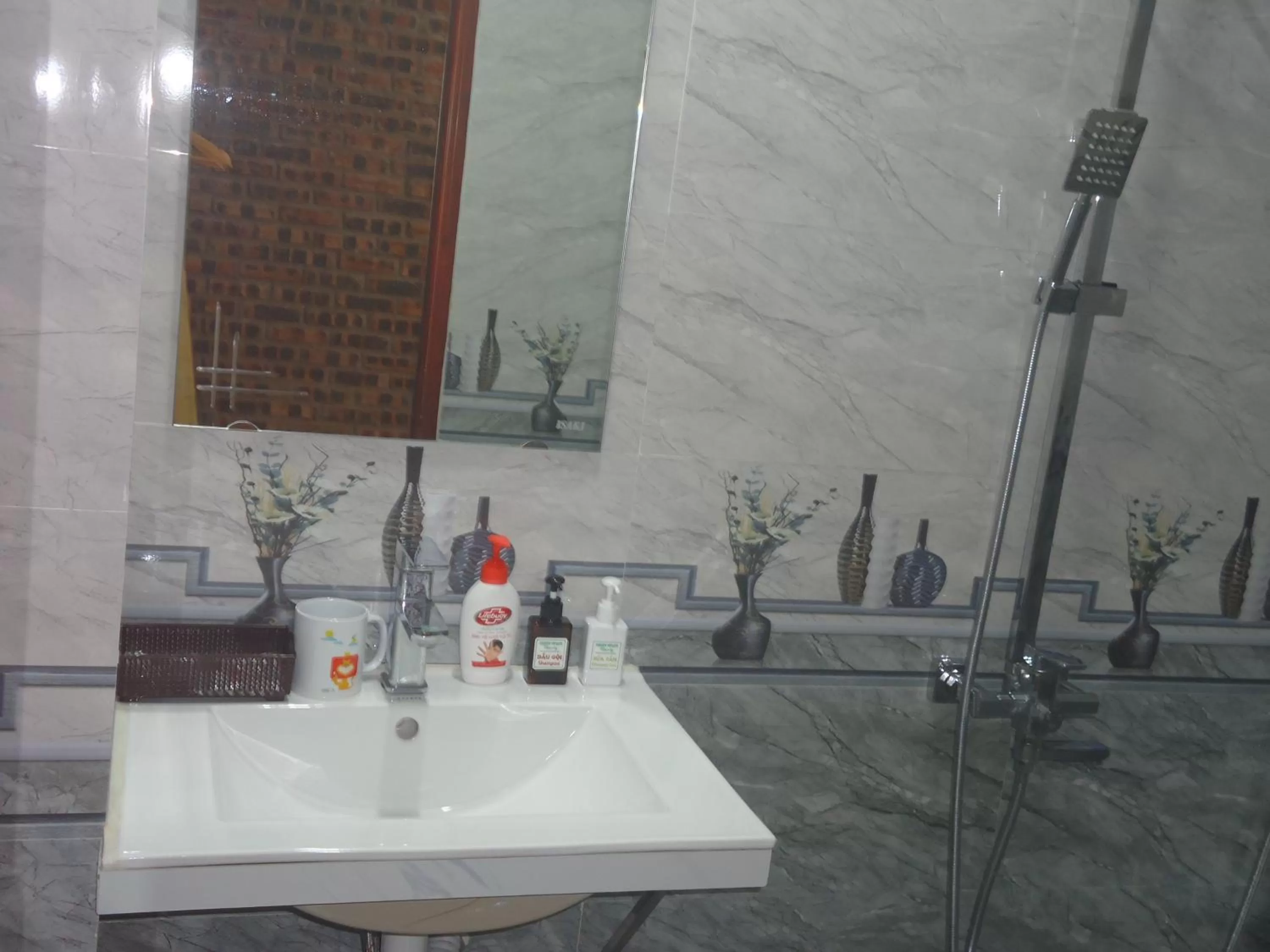 Shower in Green Space Homestay