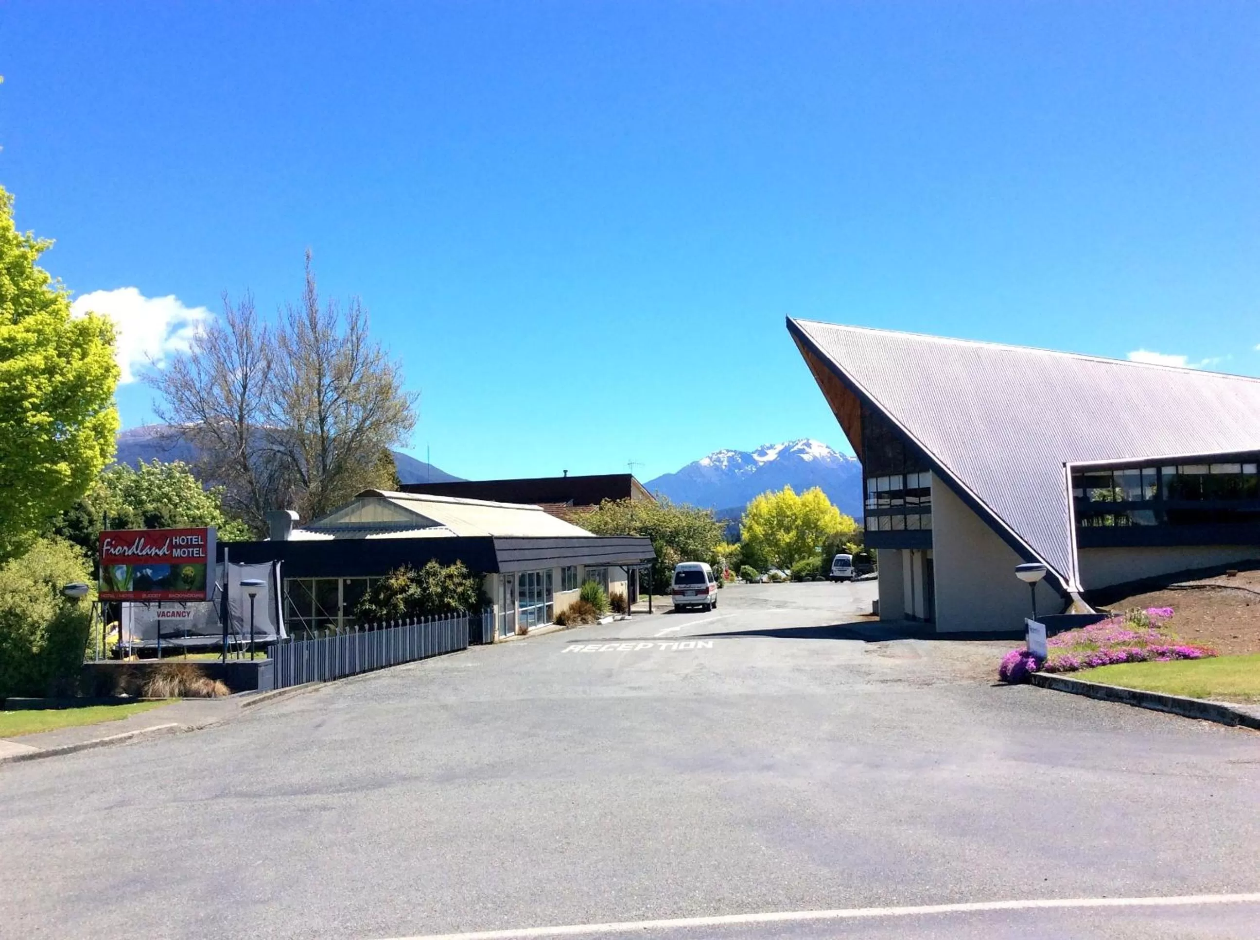 Facade/entrance in Fiordland Hotel