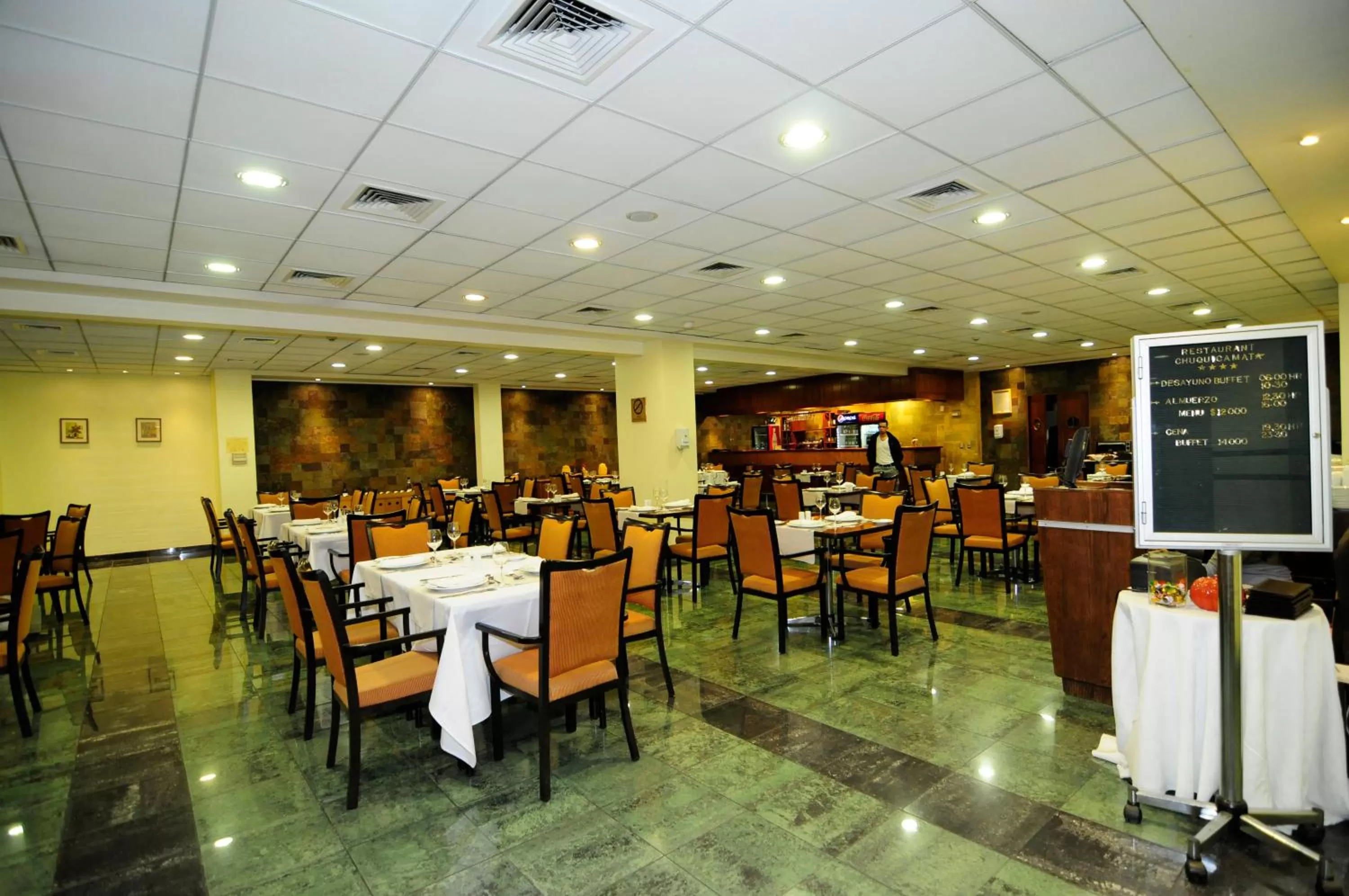 Restaurant/places to eat in Hotel Diego De Almagro Calama