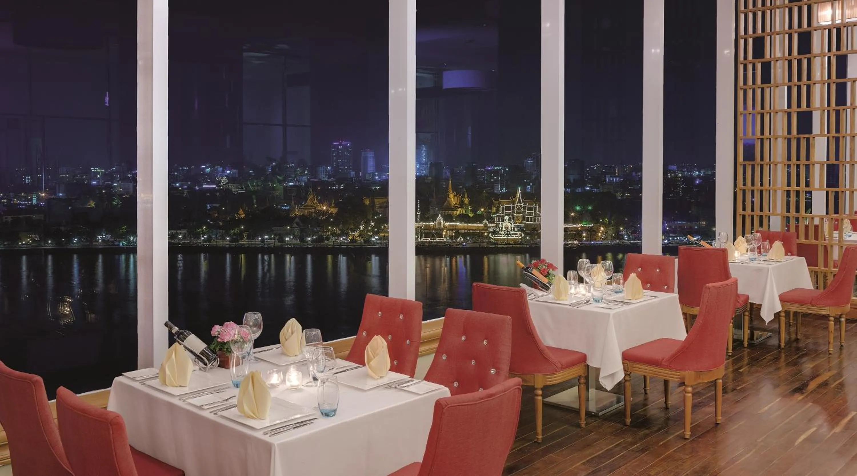 Restaurant/places to eat in Sokha Phnom Penh Residence