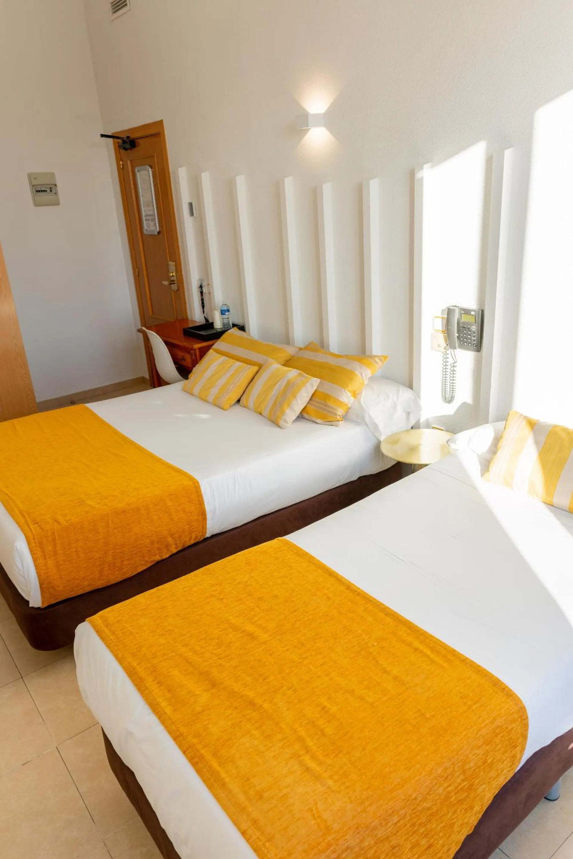 Bedroom, Bed in Hostal Josefina-Gran Vía