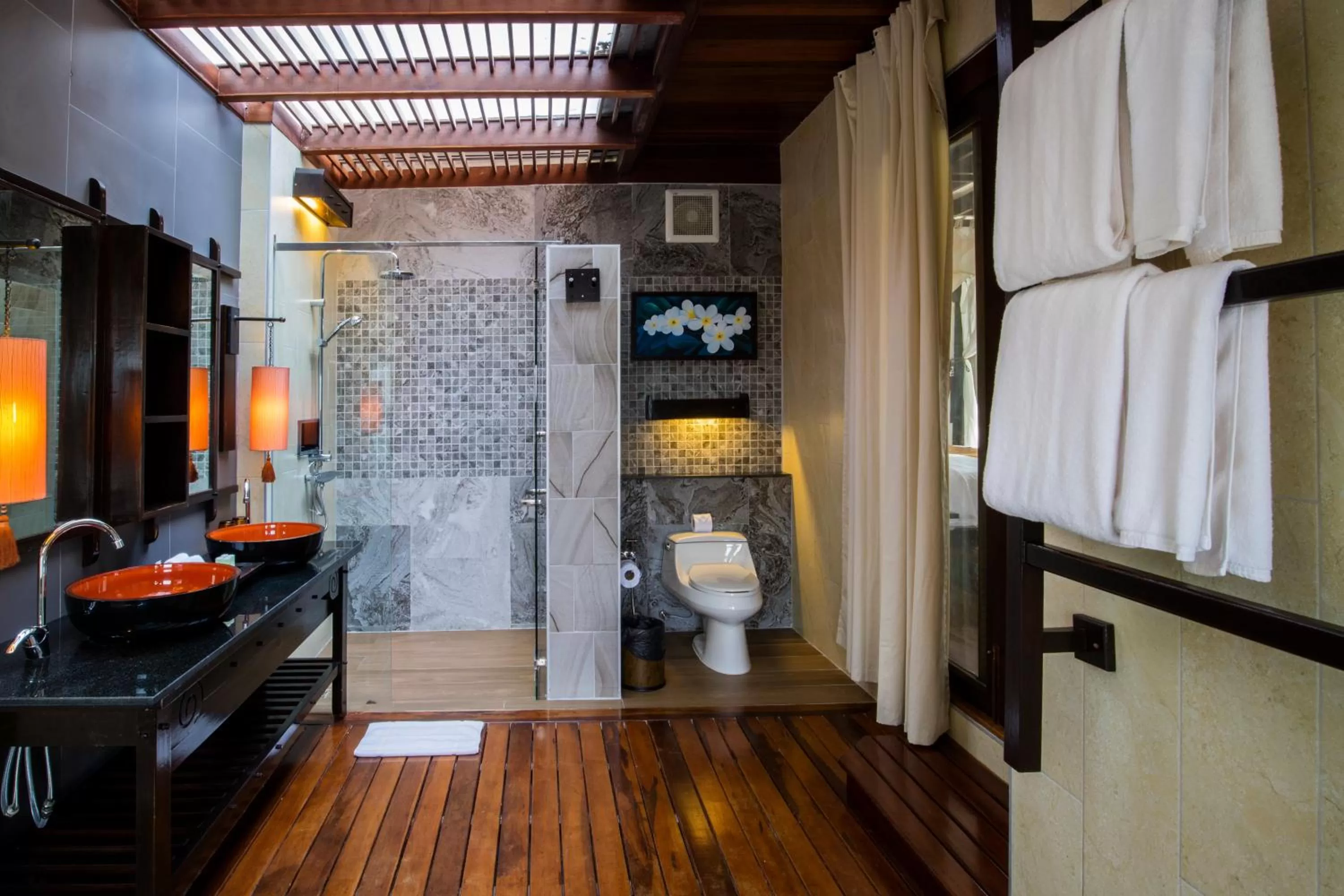 Bathroom in Aonang Phu Pi Maan Resort & Spa