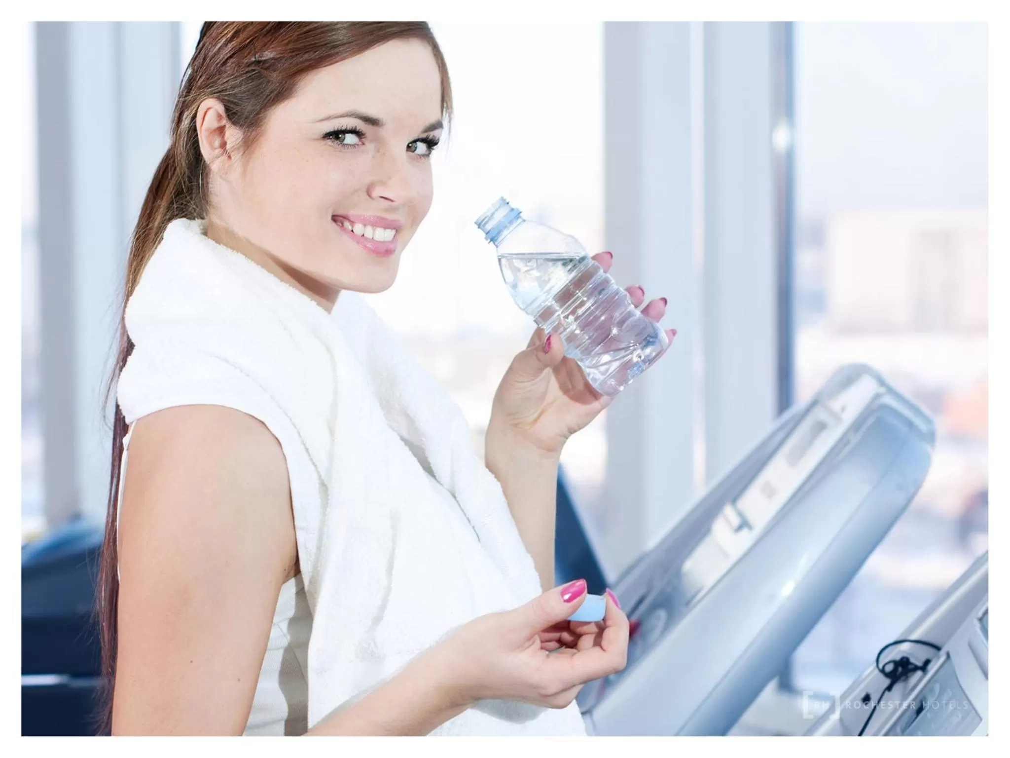 Fitness centre/facilities in Rochester Hotel M