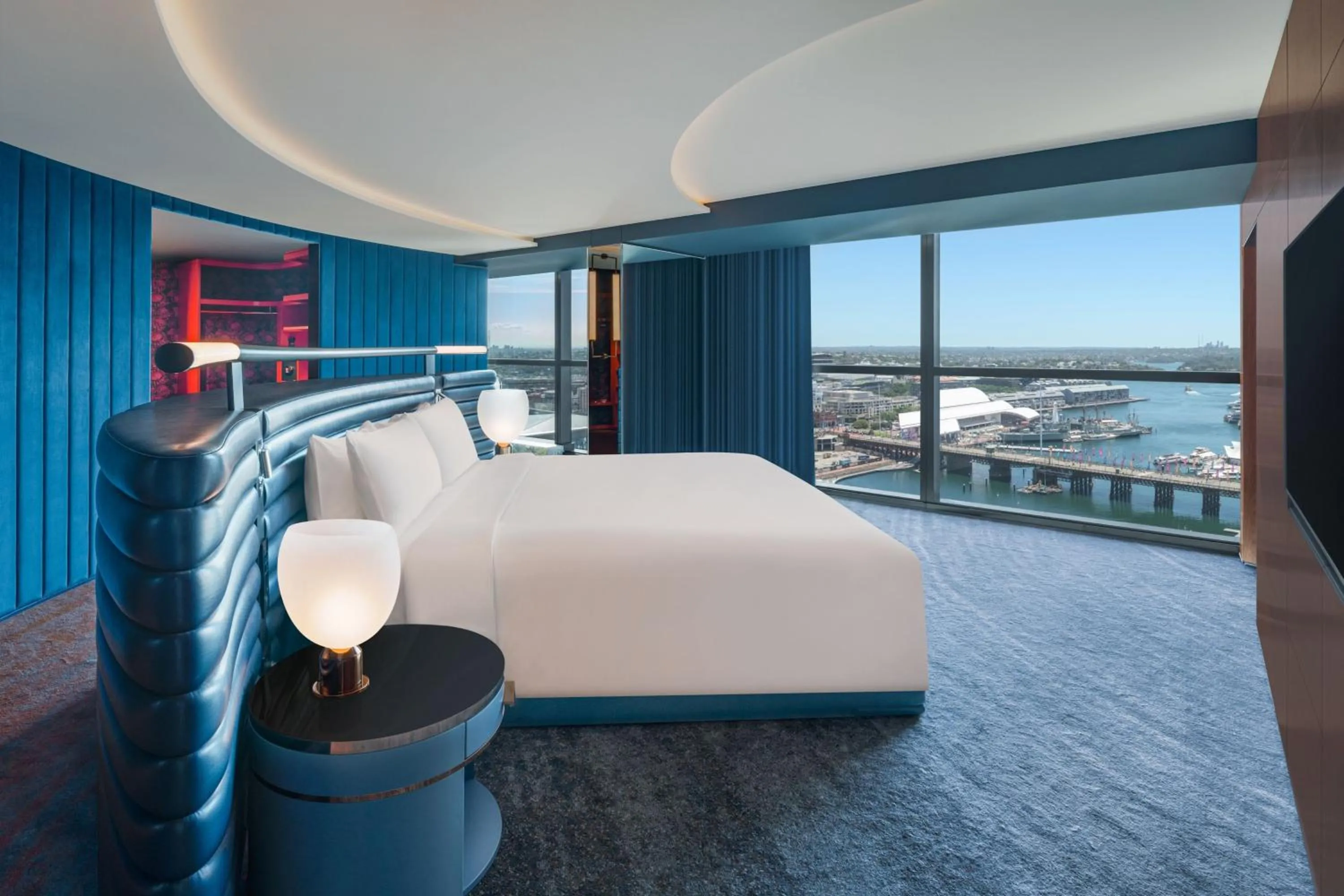 Bedroom, Bed in W Sydney