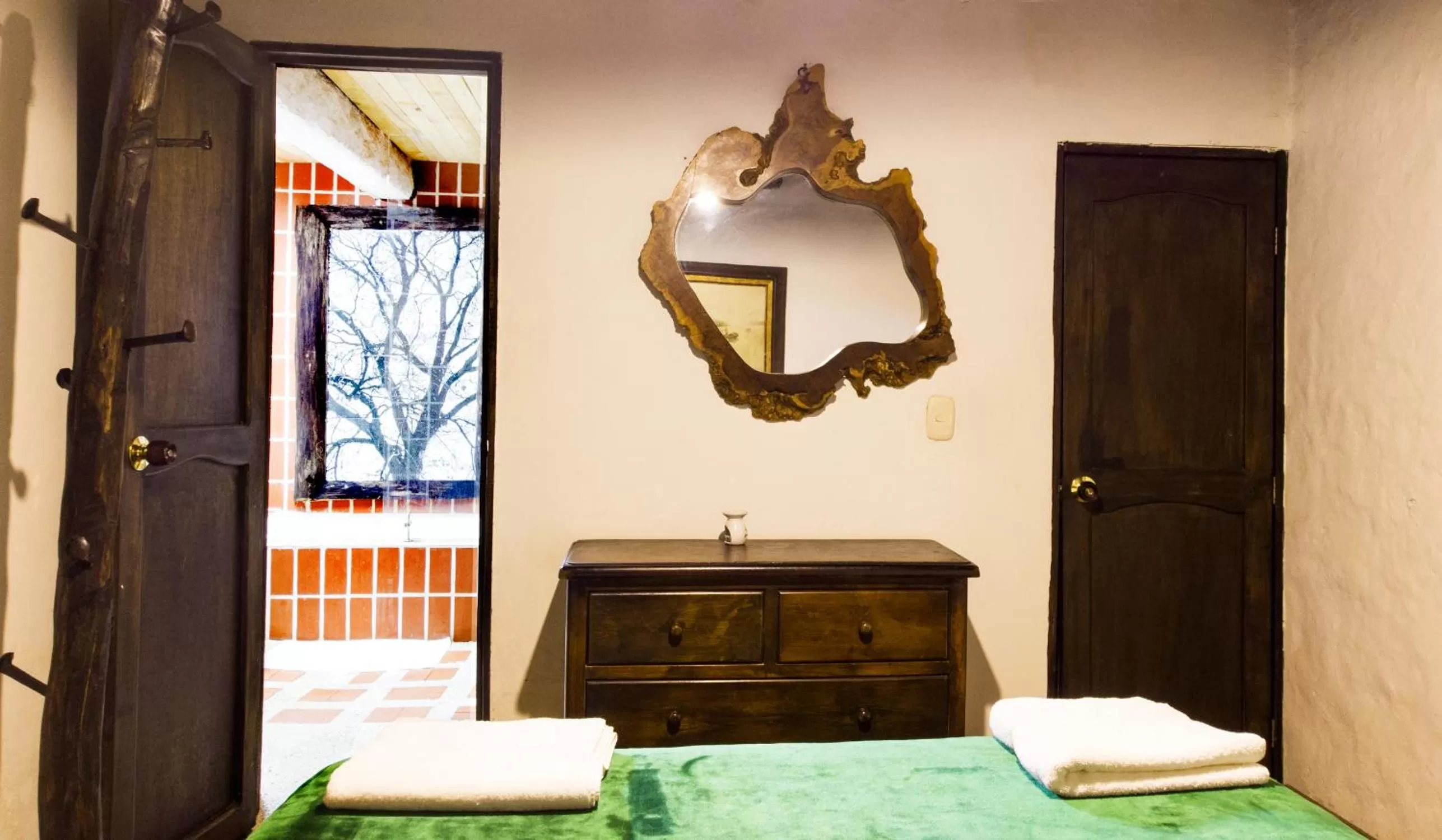 Toilet, Bed in Finca Campestre La Adelita B&B