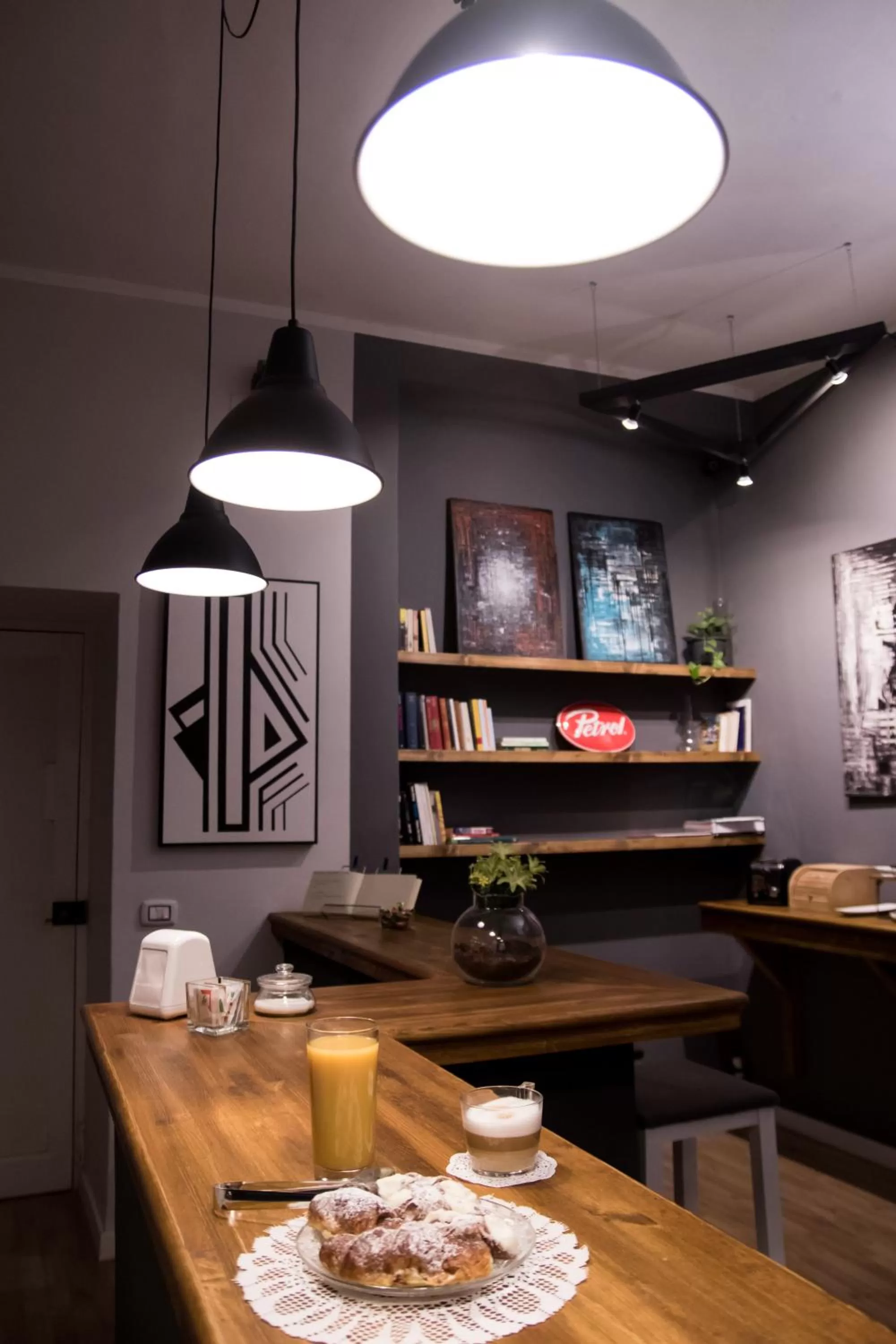 Decorative detail in Balate Maqueda B&B