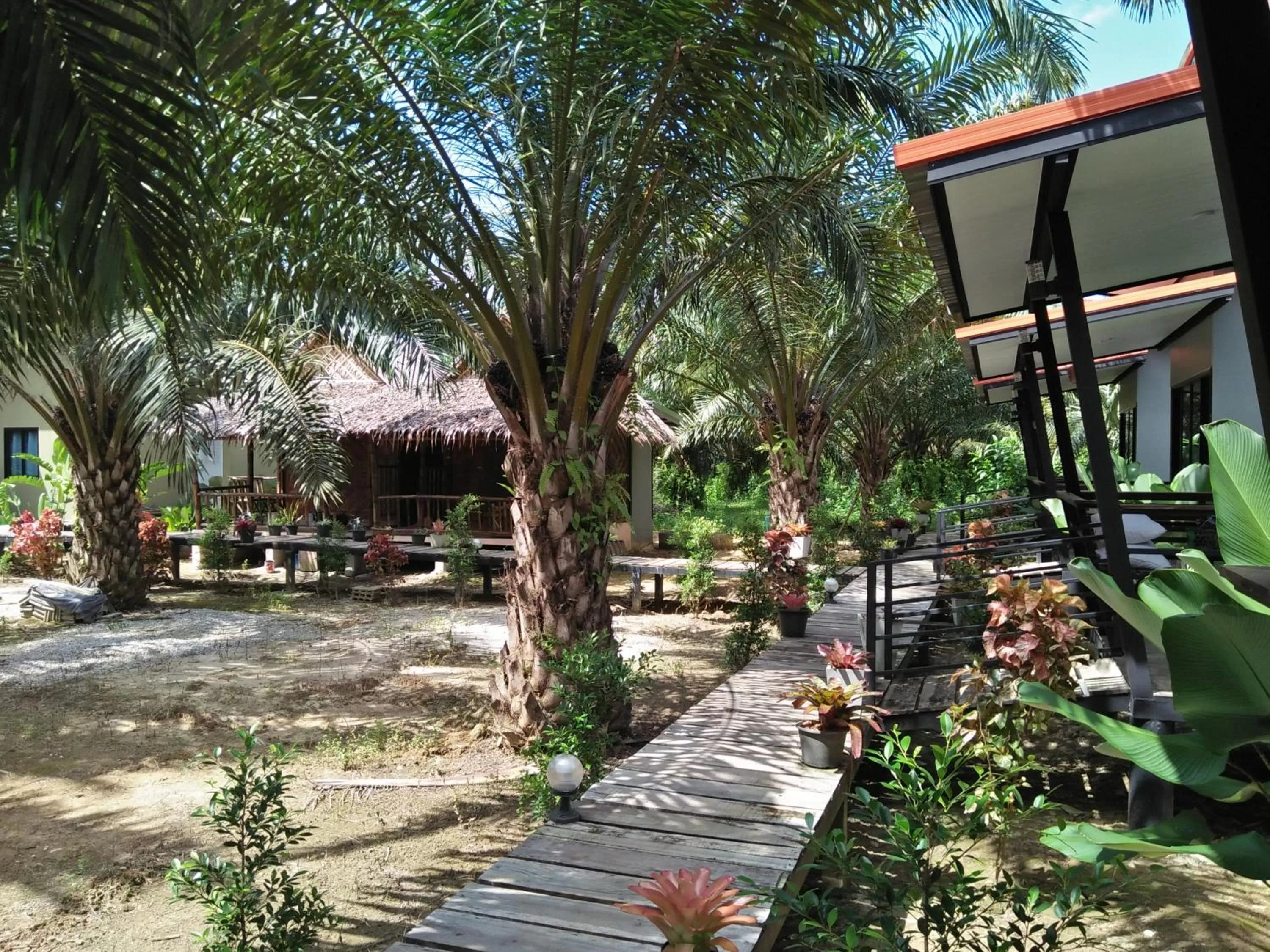 Natural landscape in Khao Sok Residence Resort