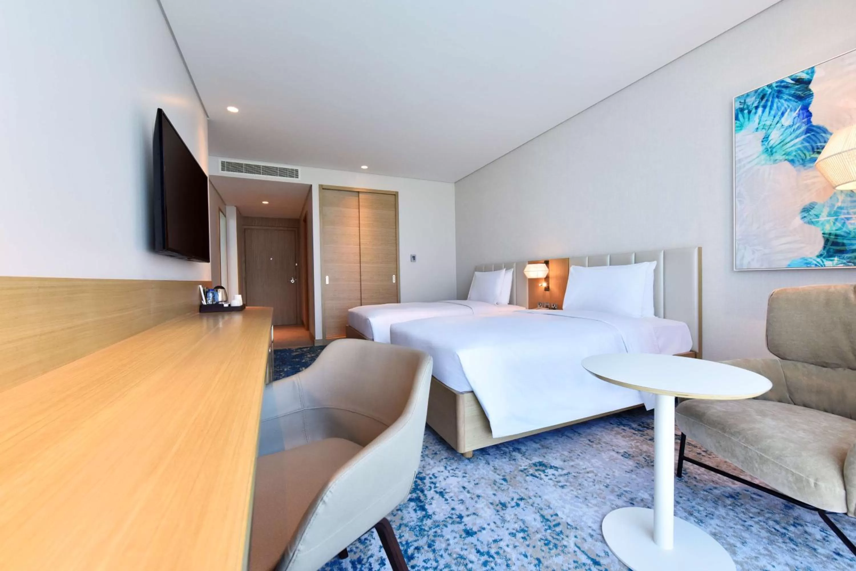 Bedroom, Bed in Hilton Garden Inn Bahrain Bay