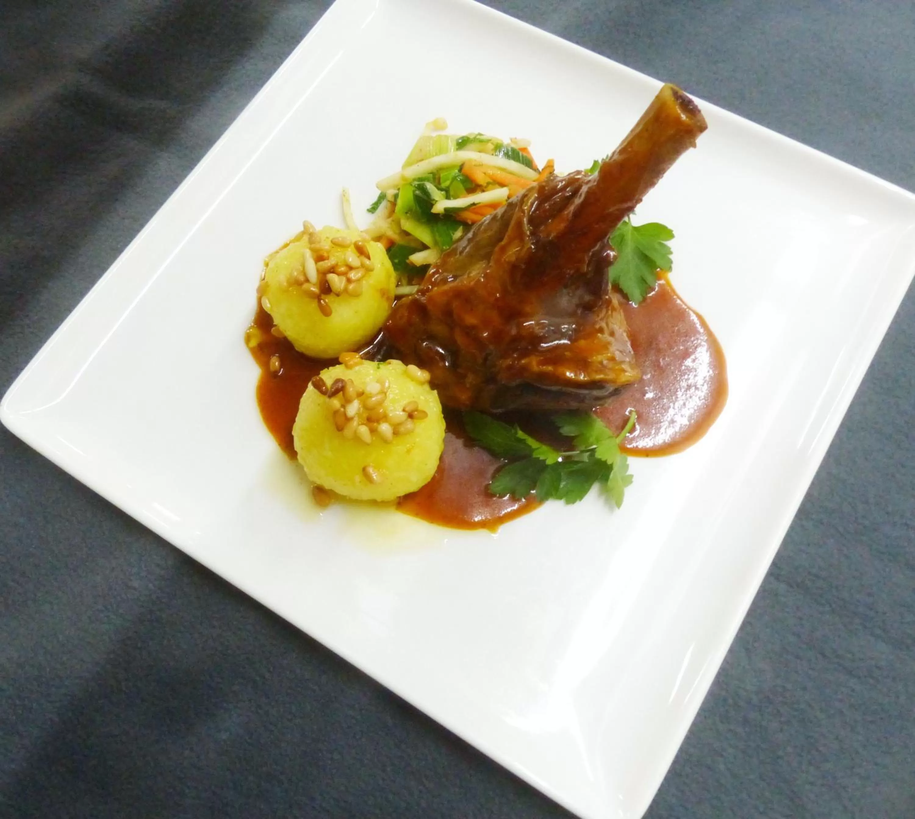 Restaurant/places to eat in Hotel Restaurant Zehn-Brunnen