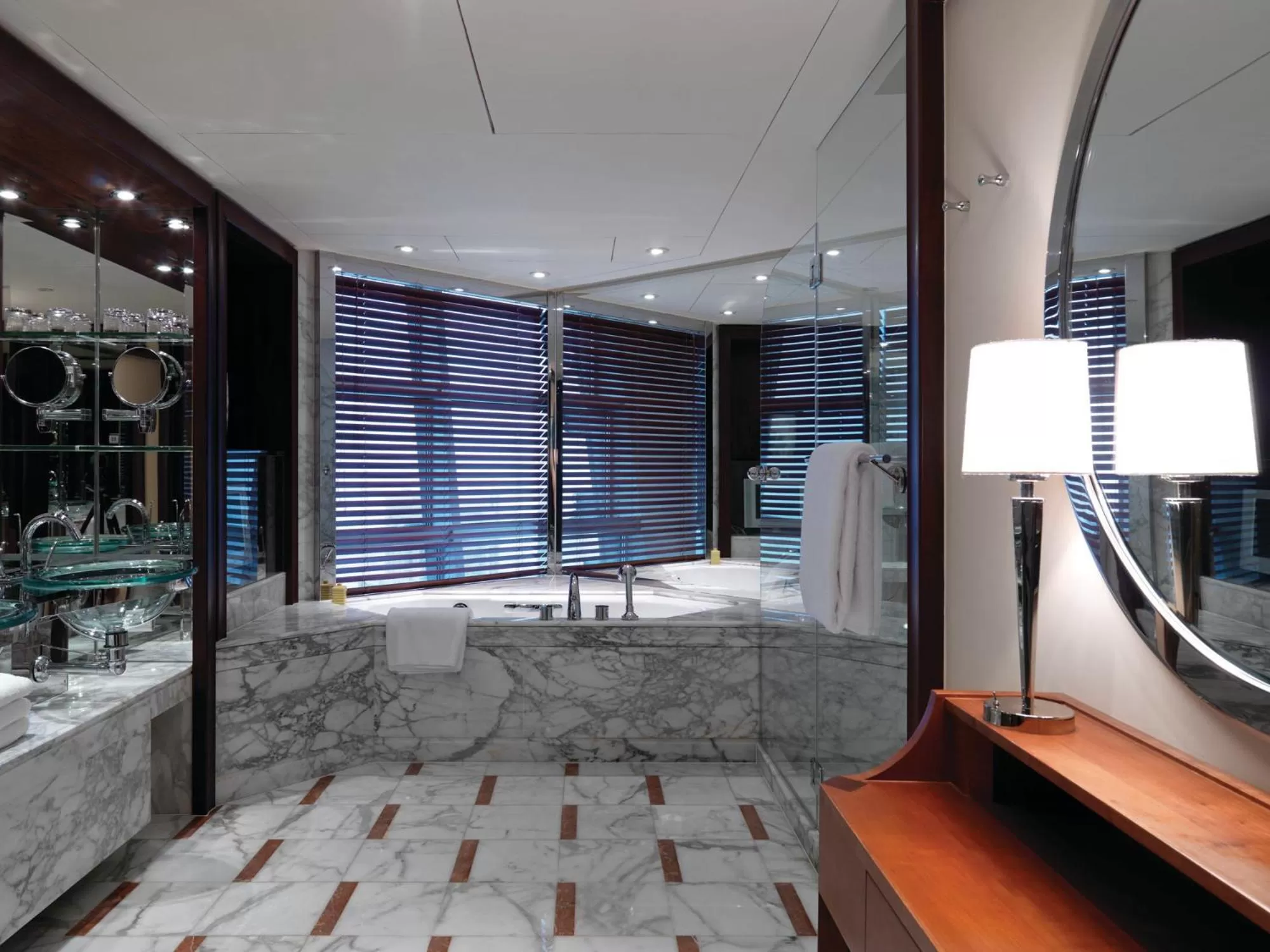 Bedroom in Grand Hyatt Shanghai