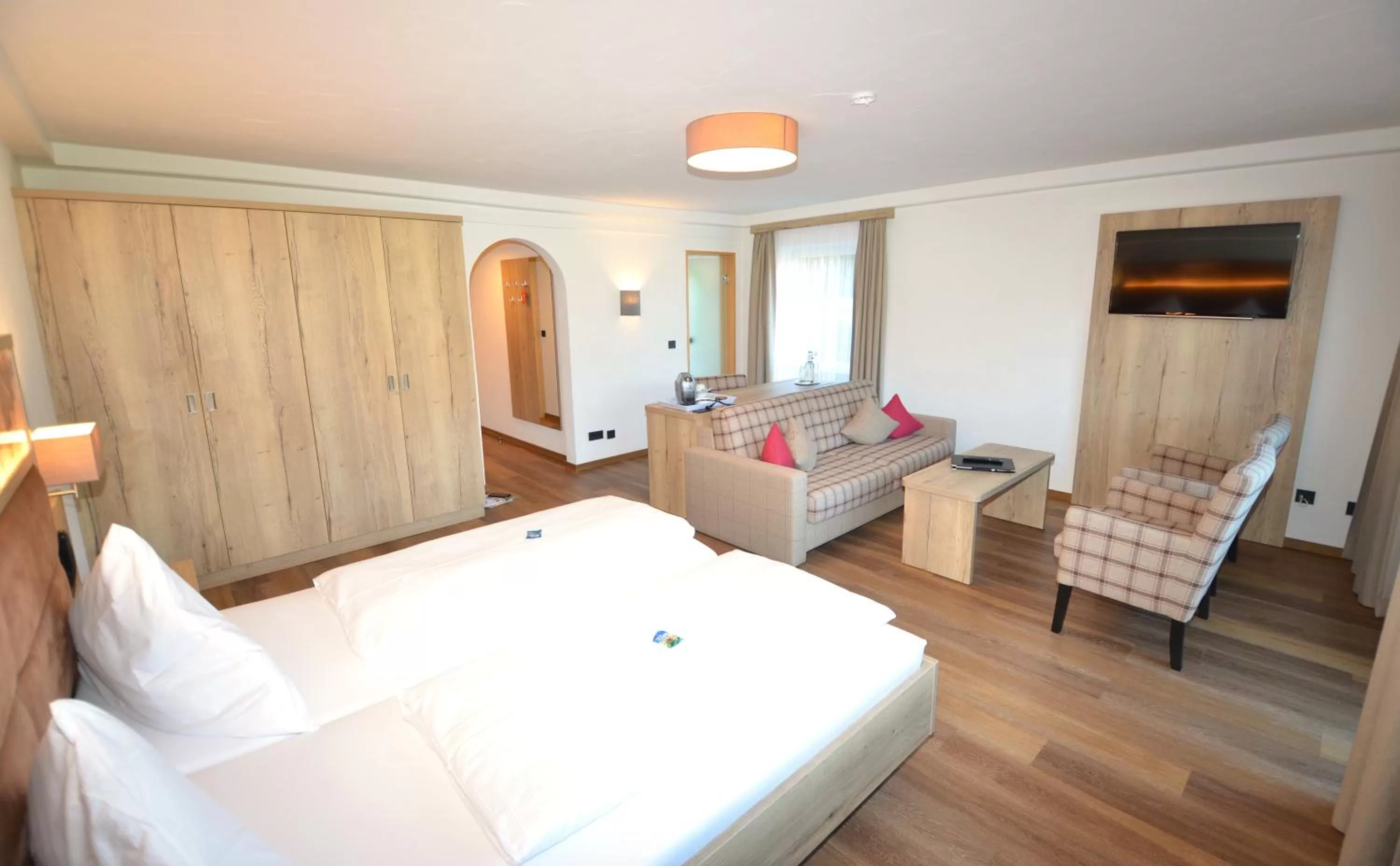 Photo of the whole room, Bed in Naturhotel Café Waldesruhe