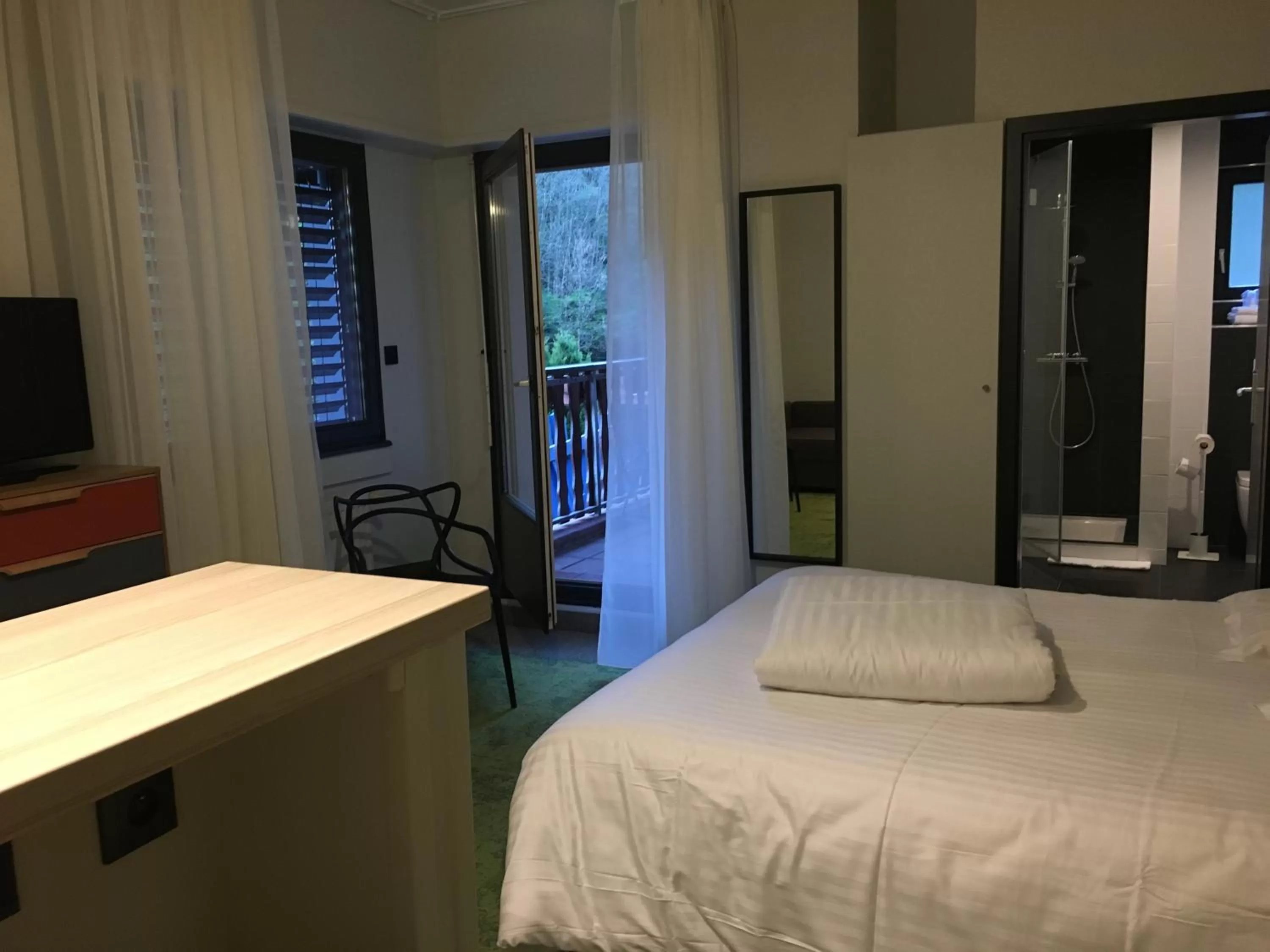 Bed in Hotel Restaurant au Floridor