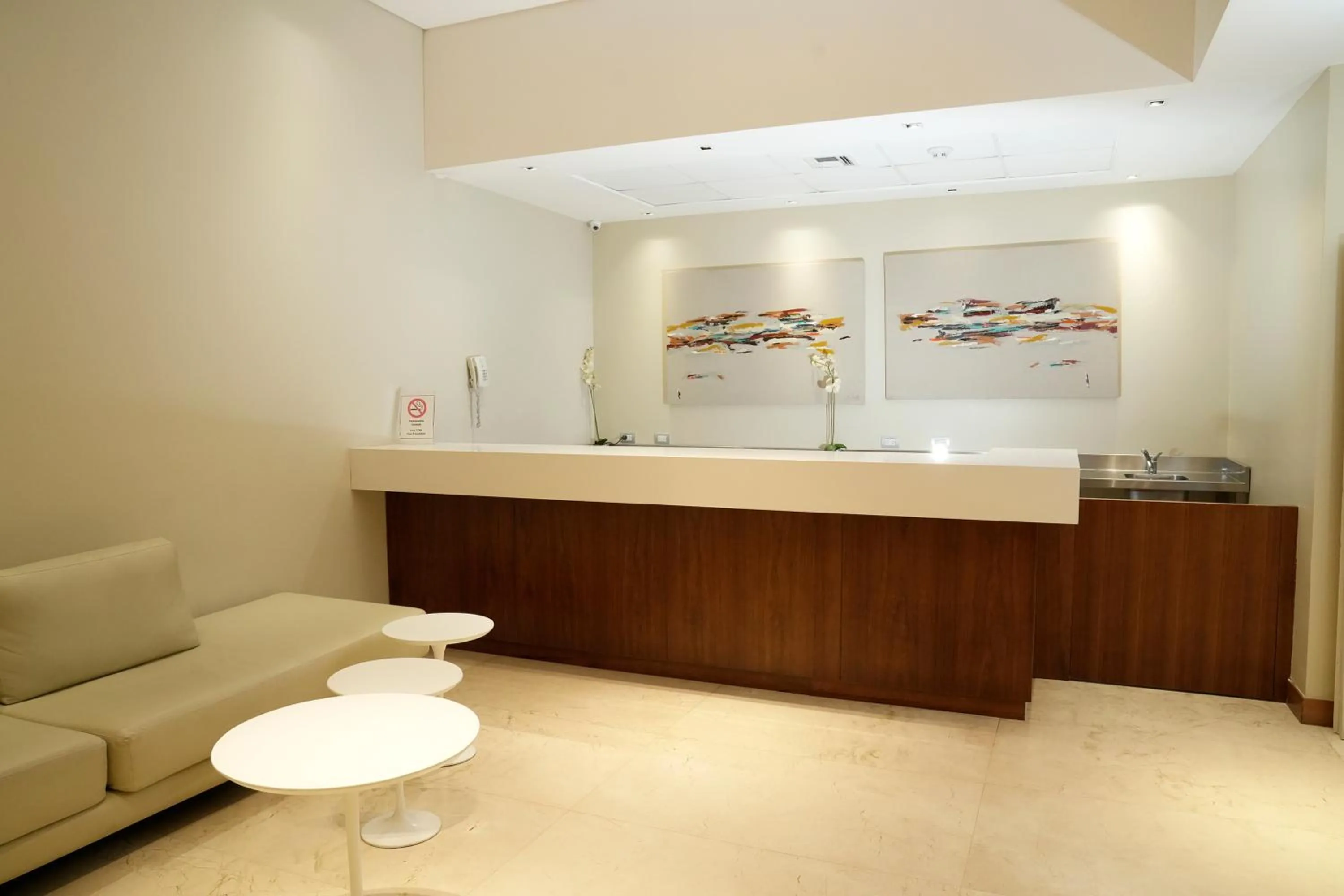 Lounge or bar in Hotel Metropolitano Supara