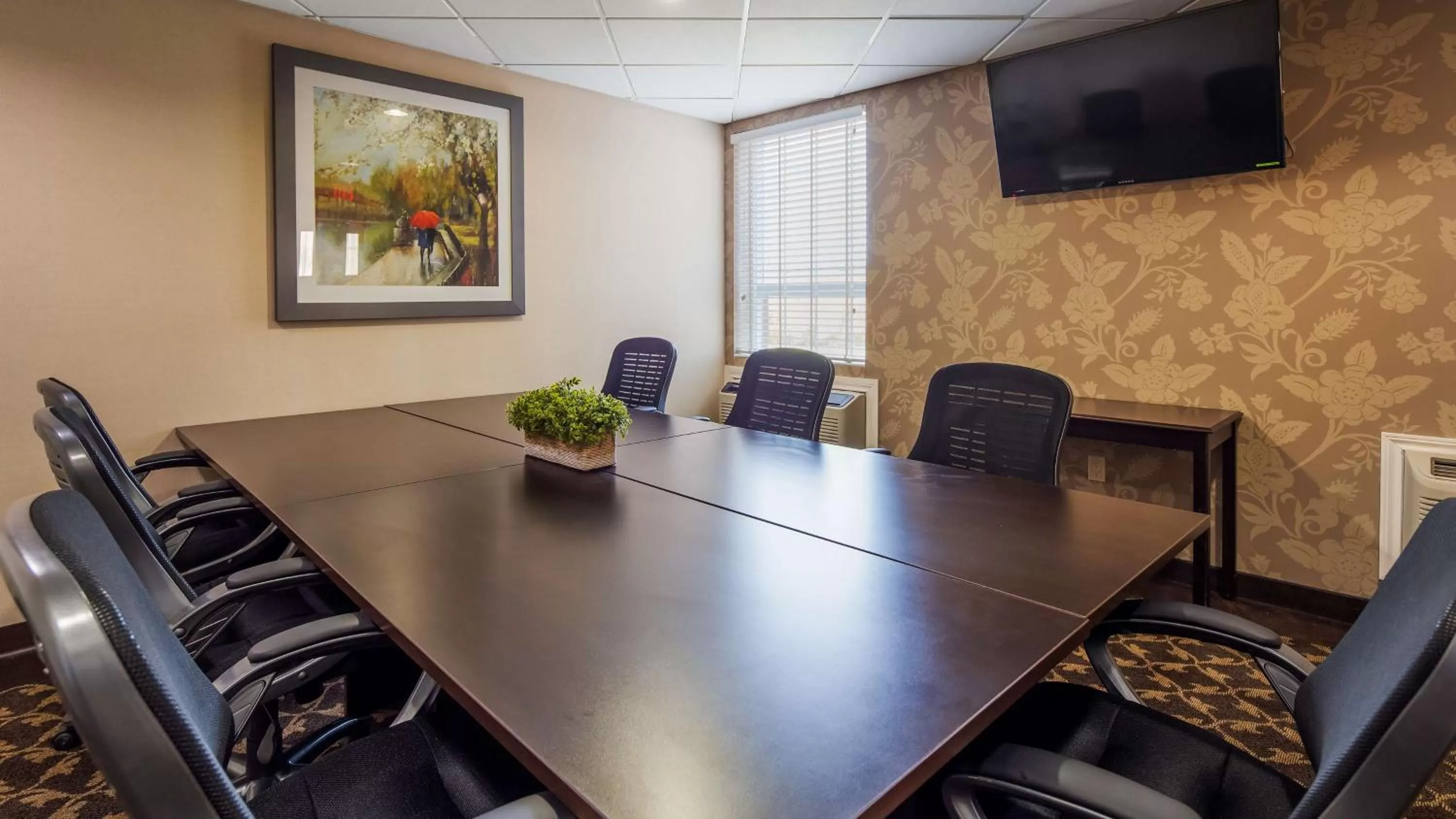 On site in Best Western Plus Bowmanville