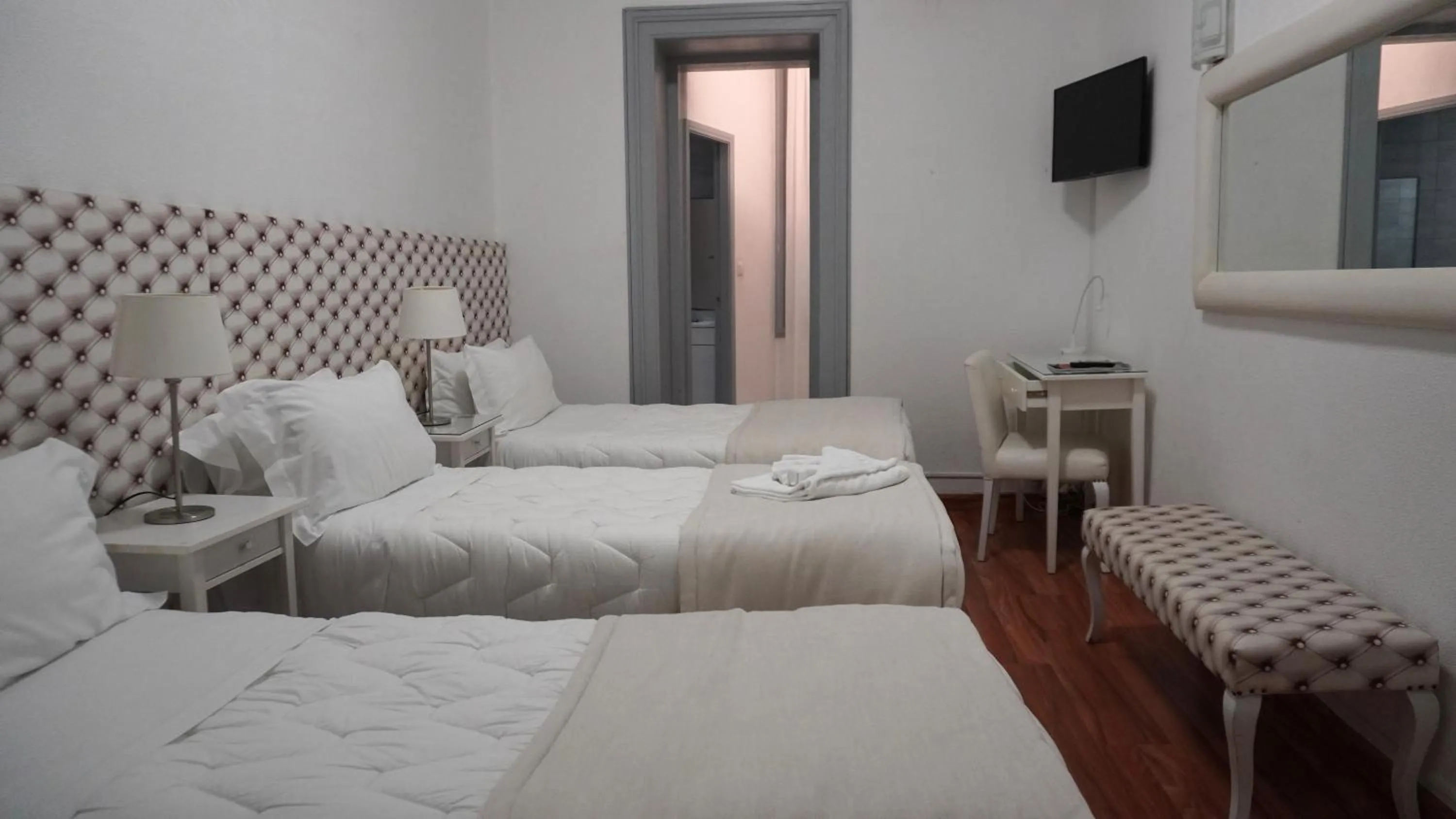 Bed in Hotel Senhor de Matosinhos