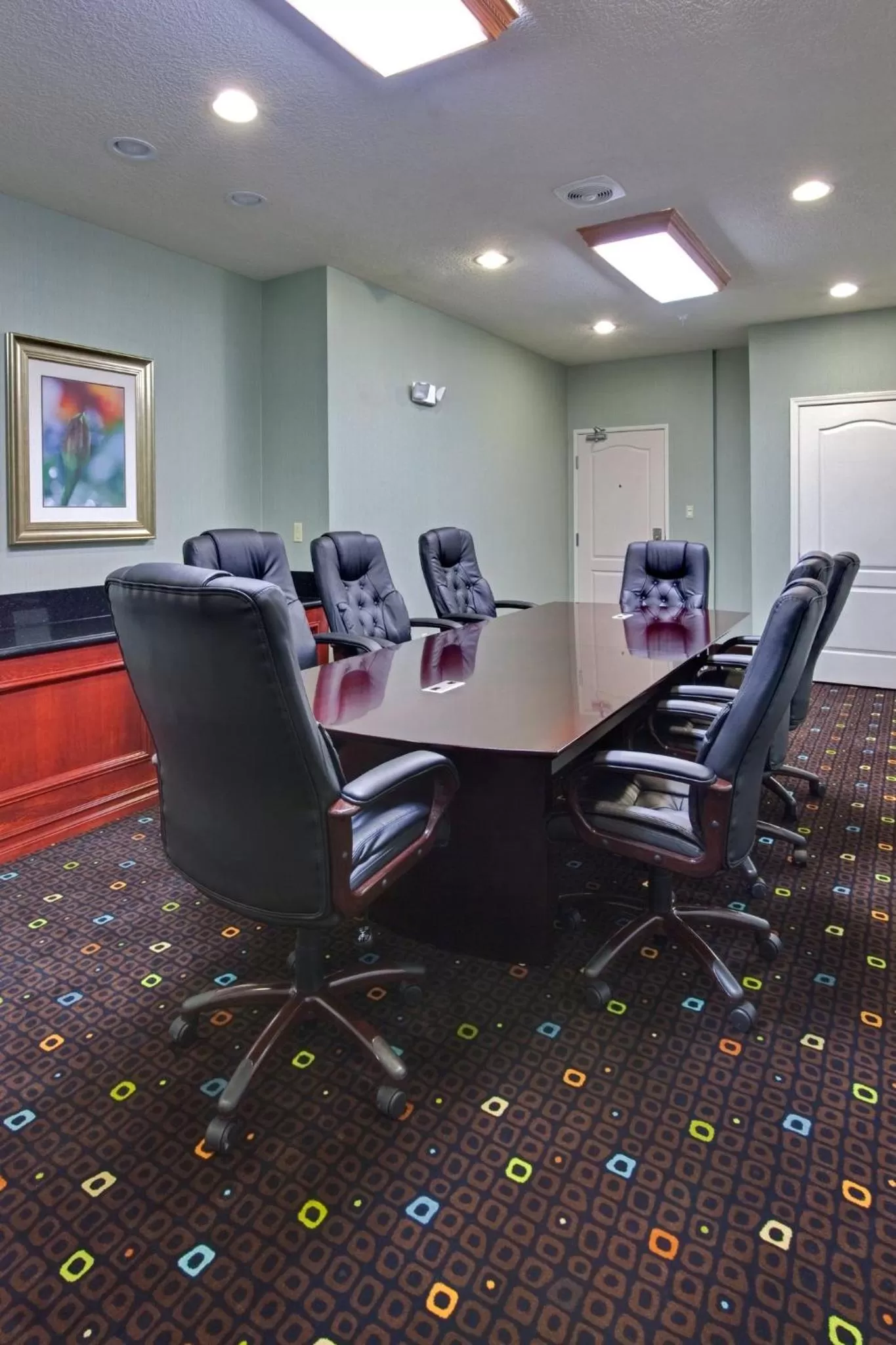 Meeting/conference room in Holiday Inn Express Hotels Grants - Milan by IHG