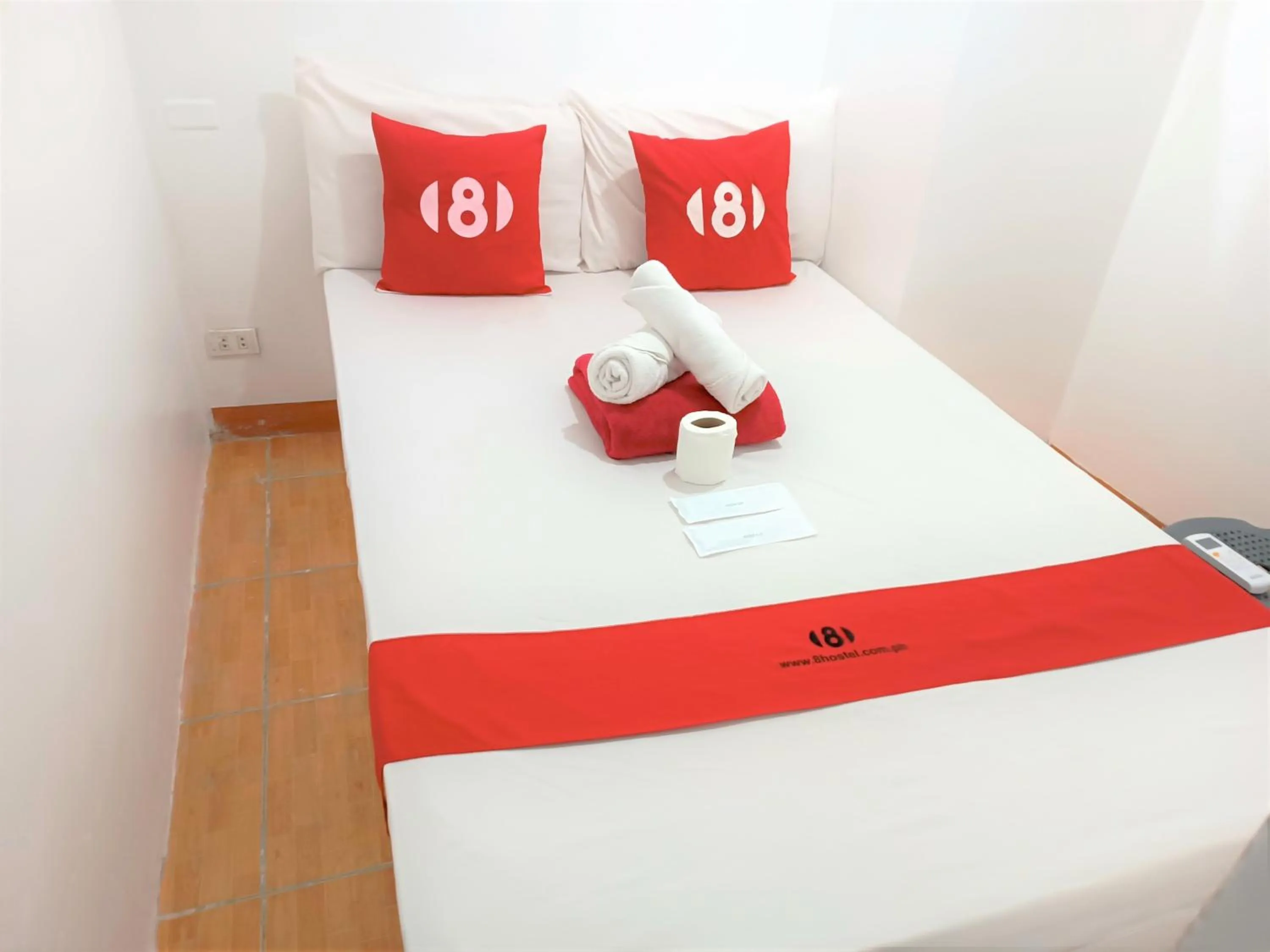 Bedroom, Bed in 8Hostel