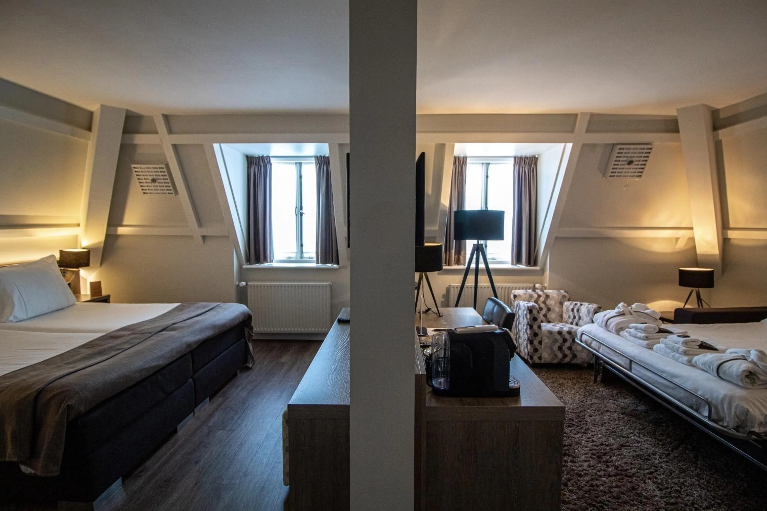 Photo of the whole room, Bed in Grand Hotel en Résidence De Draak