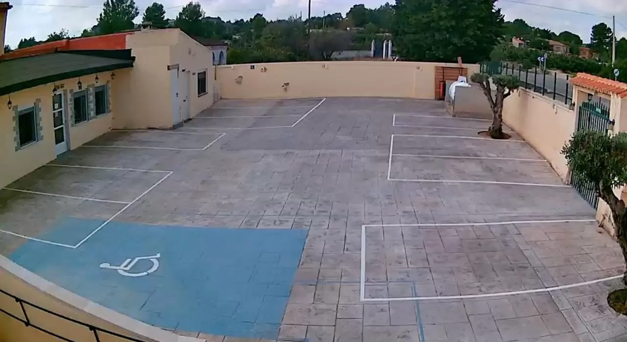 Property building in Casa Robion