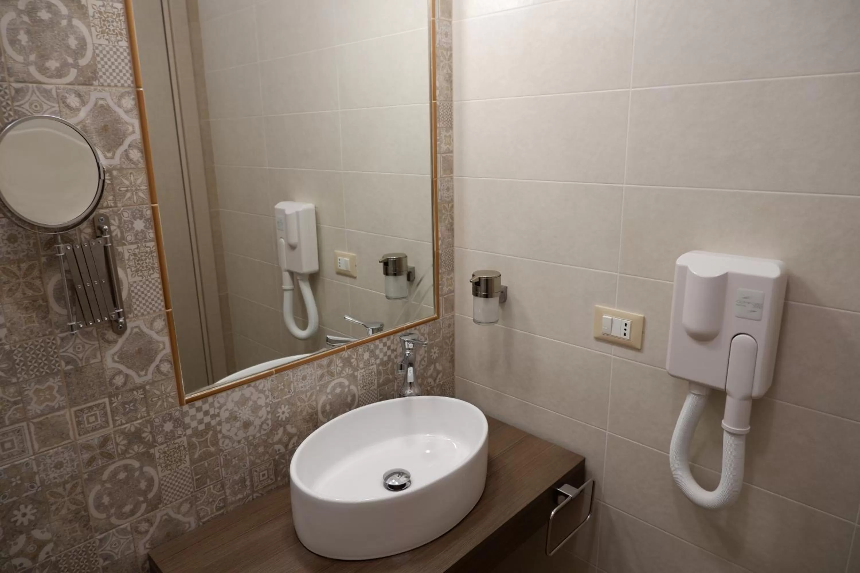 Bathroom in B&B Il Giardino In Città - Parcheggio Privato Gratuito