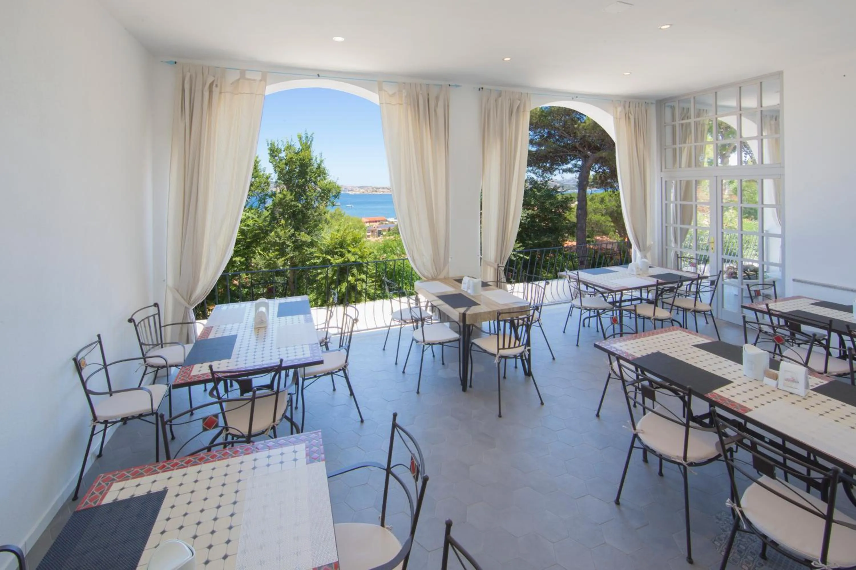 Lounge or bar in Grand Hotel Palau